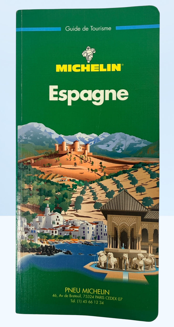 Vintage 1995 Michelin Espagne Green Guide in French. Classic Michelin travel book featuring maps, attractions, regional history, and travel information for Spain.