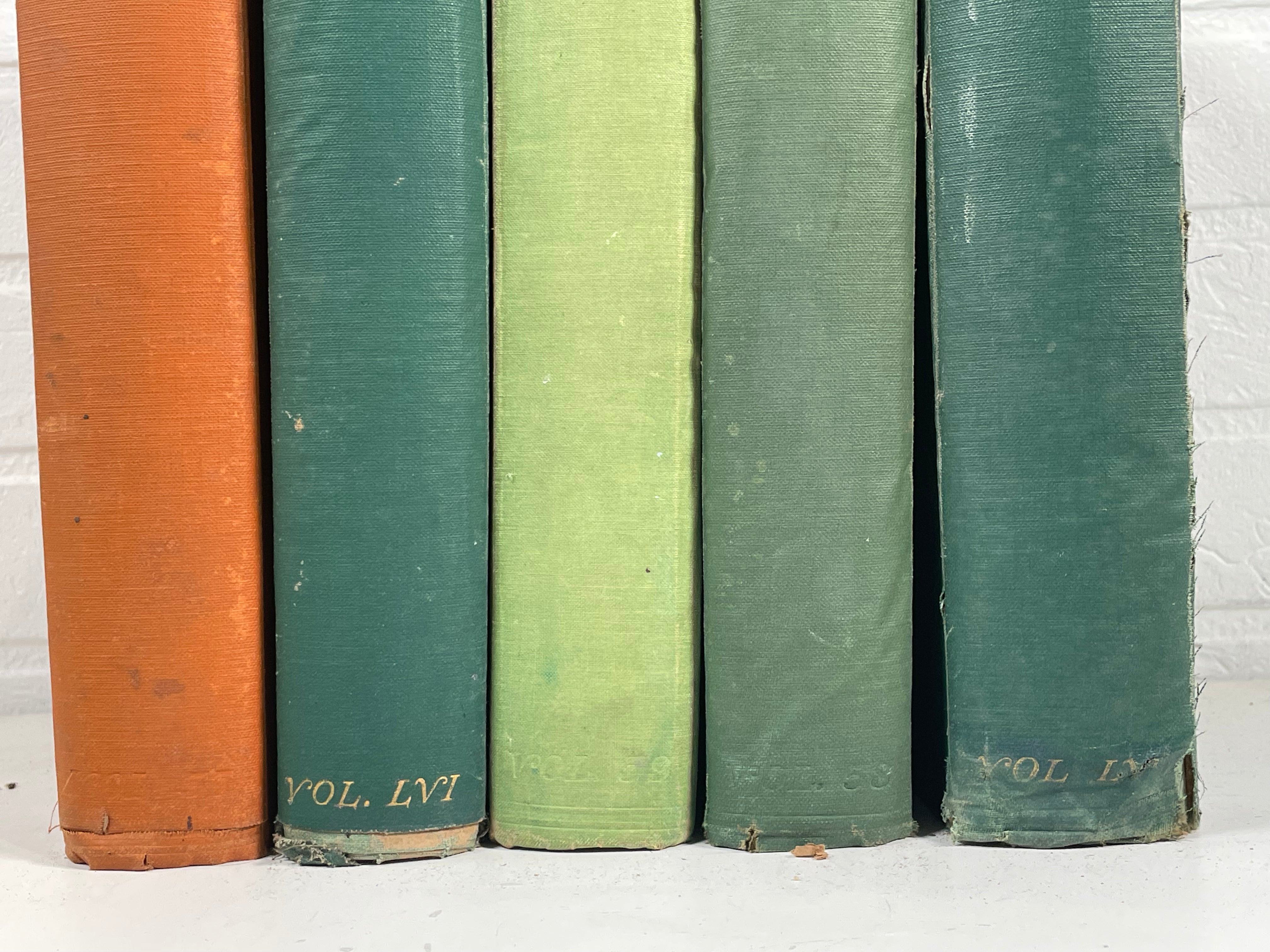 LOT VINTAGE – L'Annuaire de la Fille (Volumes 55–59)🕰️ Annuaires illustrés britanniques des années 1930