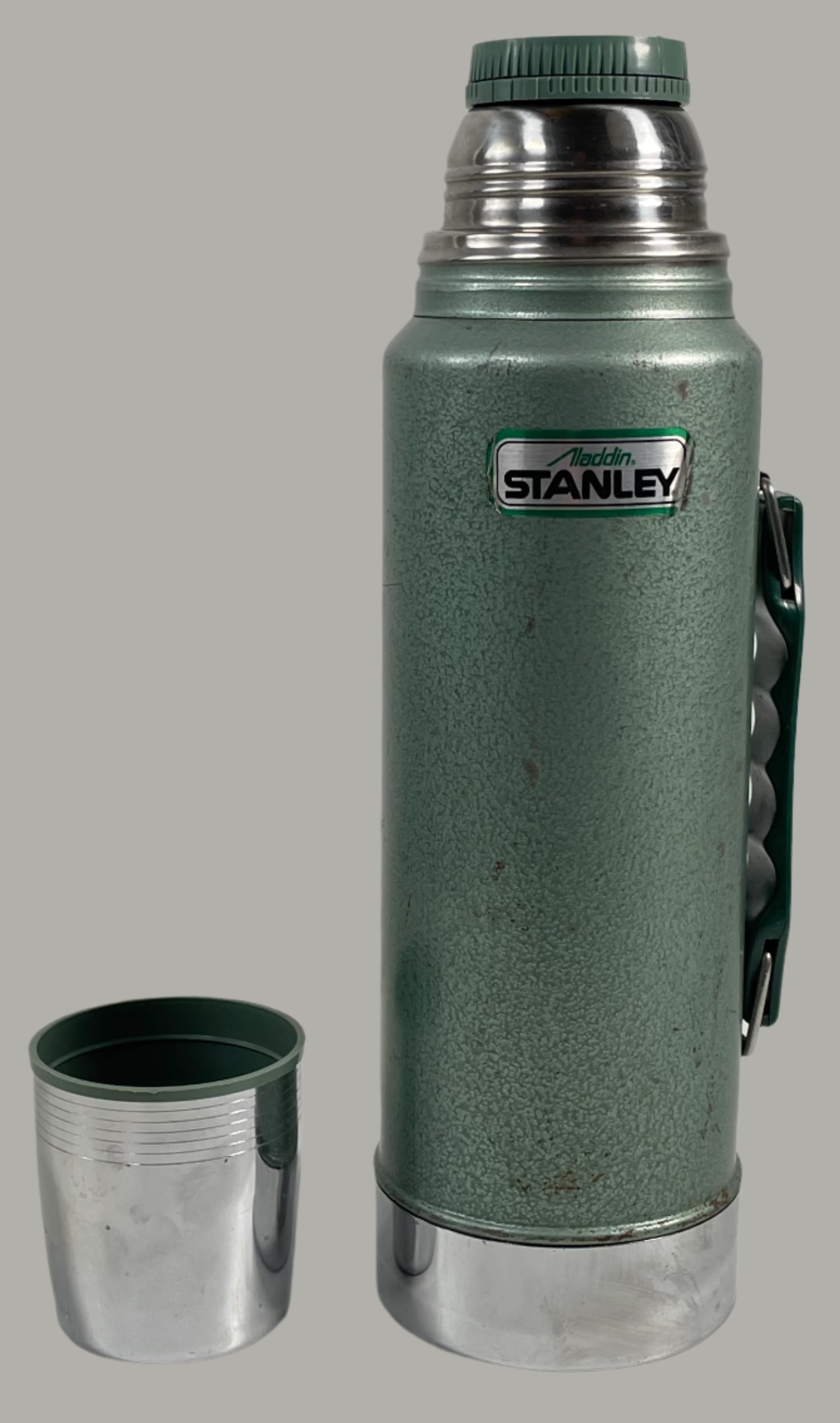 Vintage Stanley Aladdin Thermos – Hammertone Green – 1 Qt – Classic & Durable