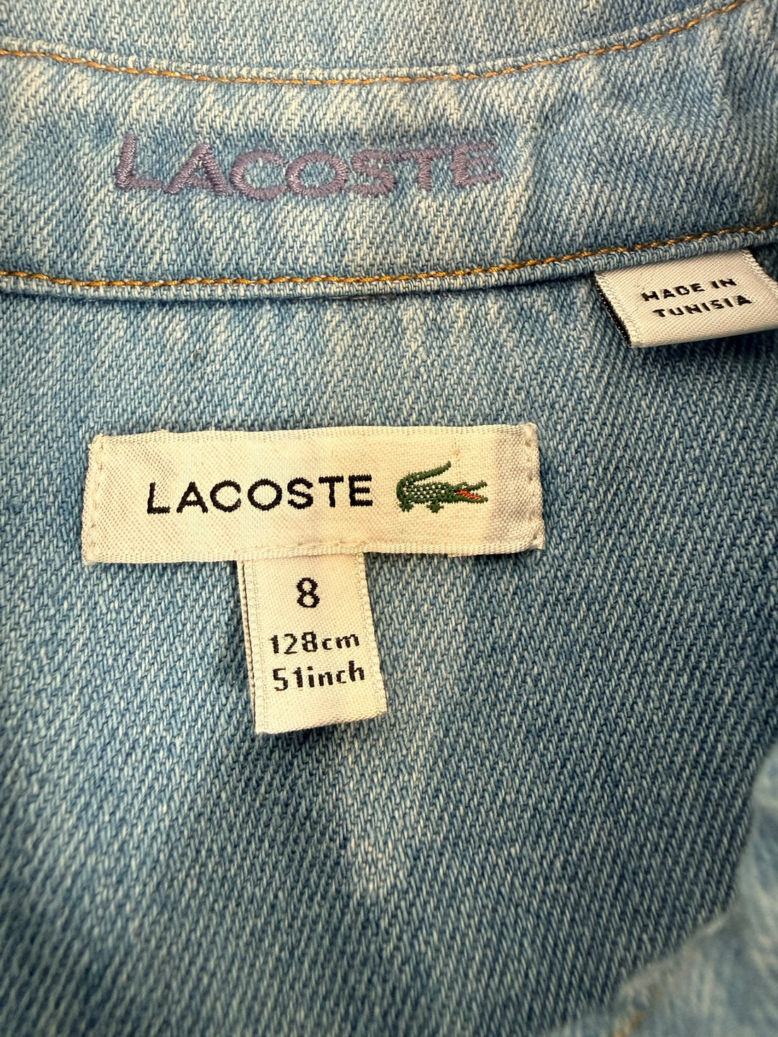 Chemisette-surchemise en jean à boutons-pression Lacoste Kids, taille 8, délavage clair.