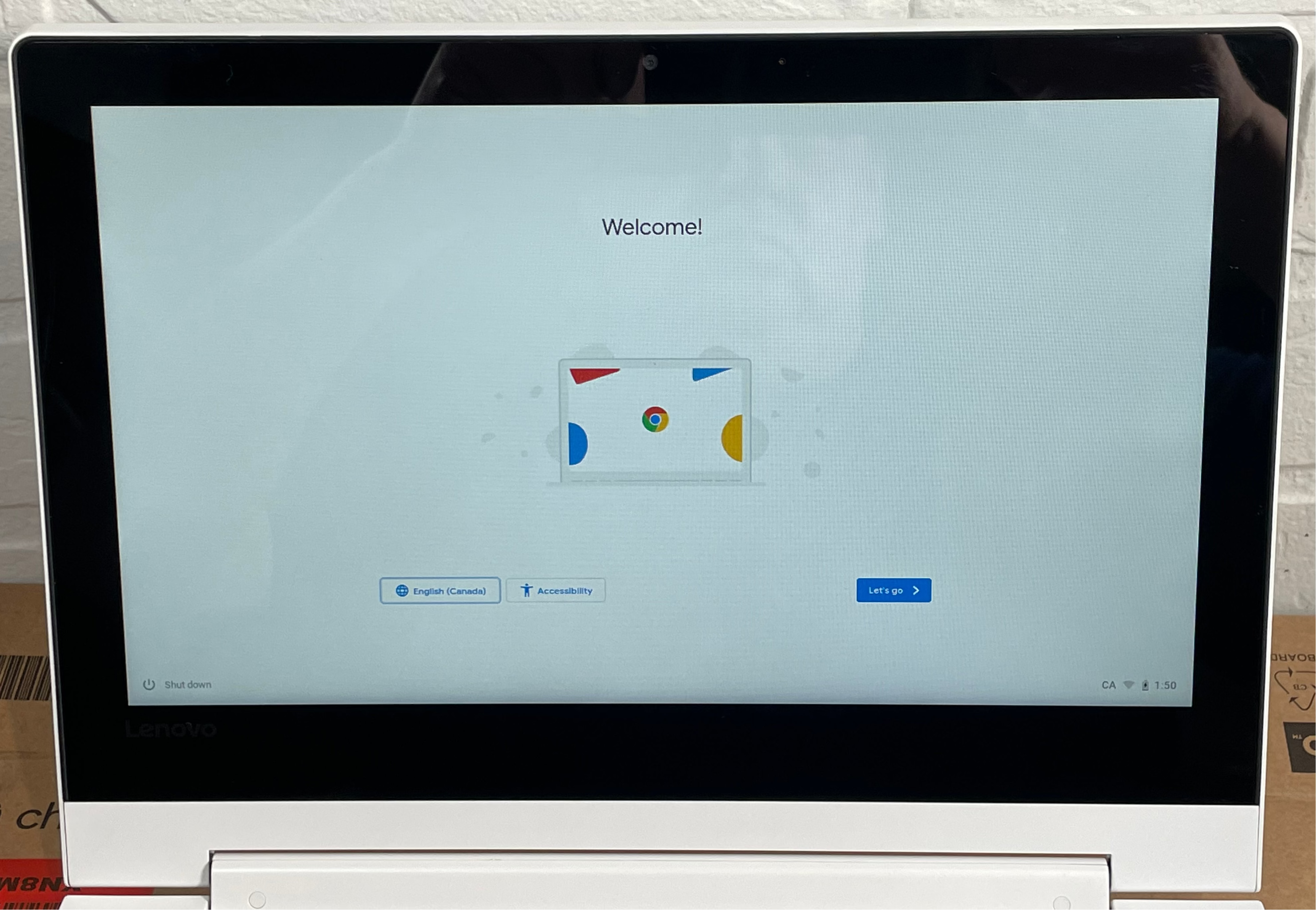 Lenovo Chromebook C330 11.6″ Convertible Touch Laptop – 4 GB / 64 GB – White