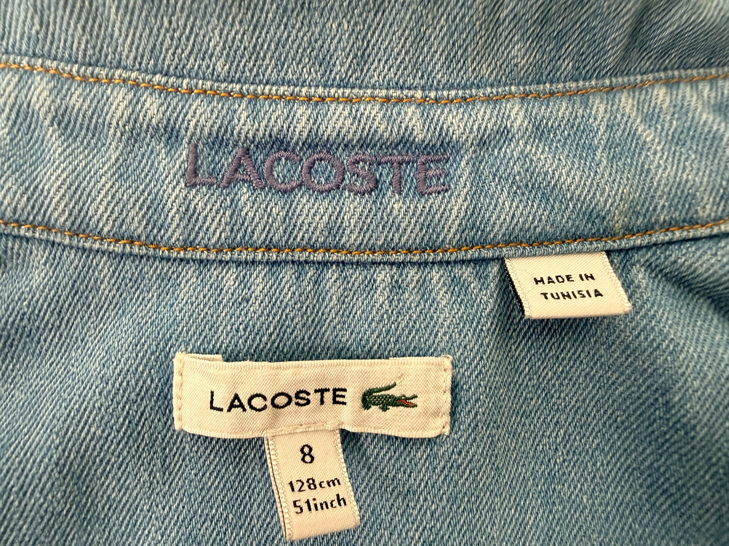 Chemisette-surchemise en jean à boutons-pression Lacoste Kids, taille 8, délavage clair.