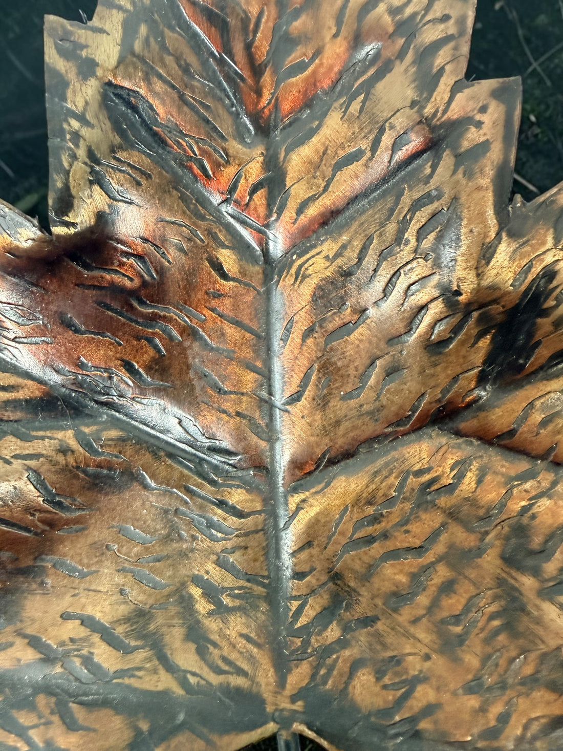 Authentic Au Fer Forge handcrafted maple leaf iron tray from Quebec. Vintage brutalist Canadian metalwork with original label and flame patina finish.