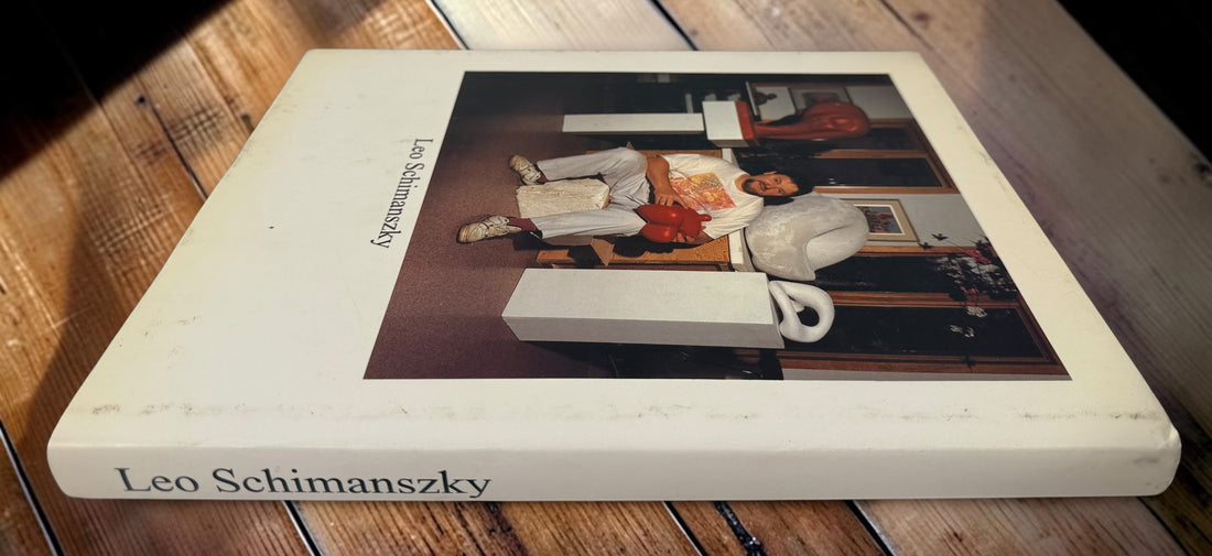 Signed Leo Schimanszky exhibition catalogue featuring sculpture and painting, with artist inscription and original sketch. Rare multilingual art reference book.