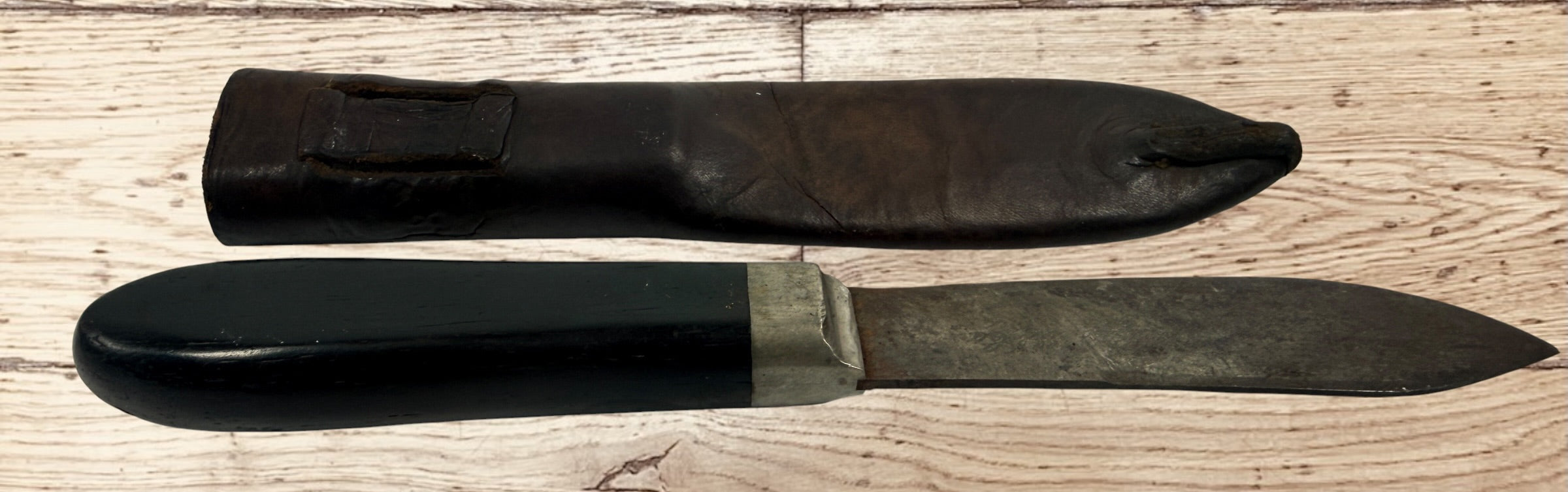 Antique Green River Style Buffalo Skinner Knife, Leather Sheath.