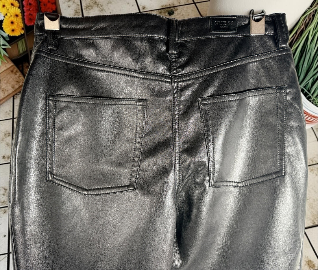 NWT GUESS Kelly Straight faux leather pants in Jet Black, size 29x29. Straight-leg fit with sleek leather-look finish. Original $158 retail.