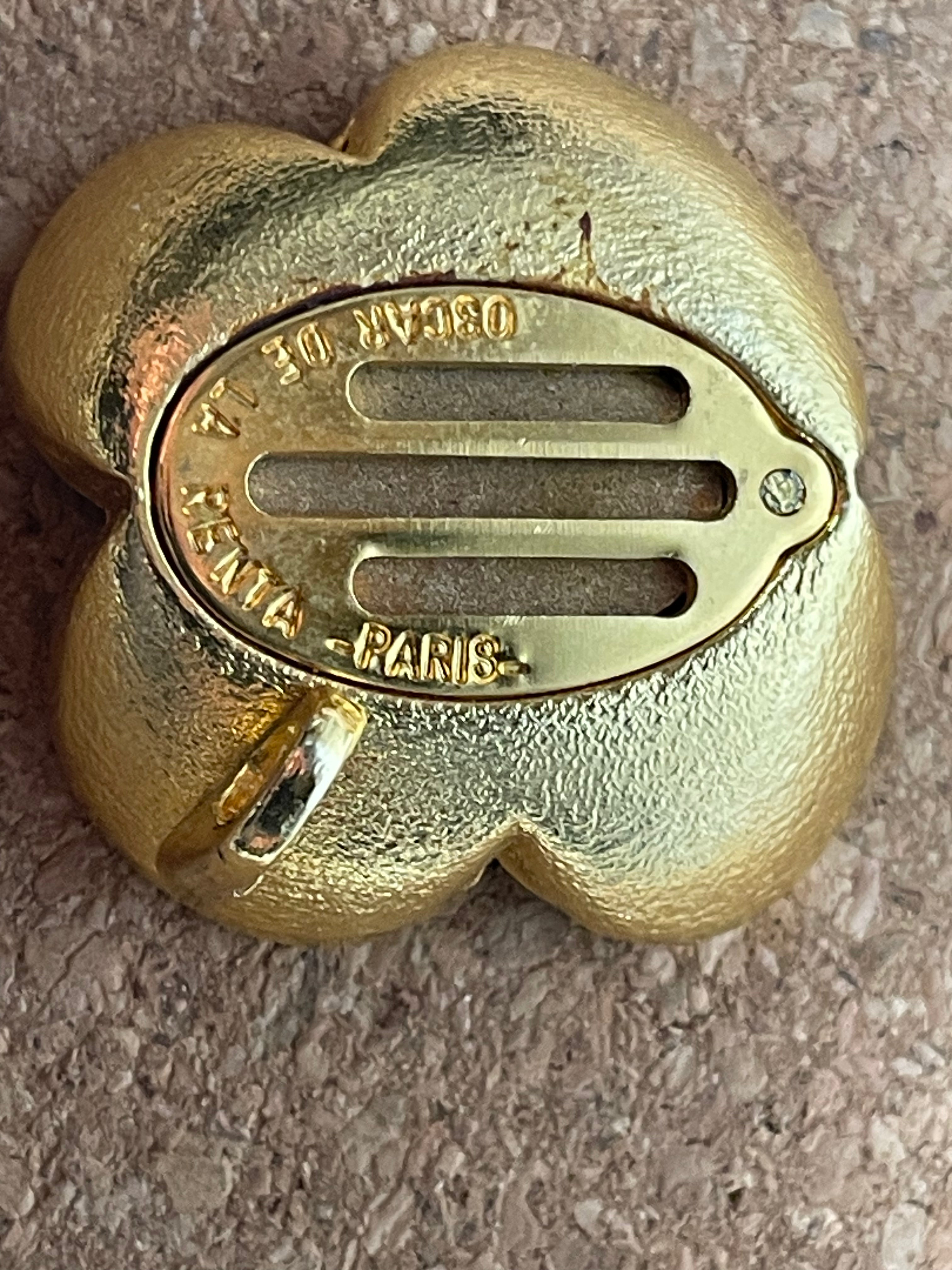 Vintage Oscar De La Renta Gold Tone Flower Pendant Diffuser - Perfume