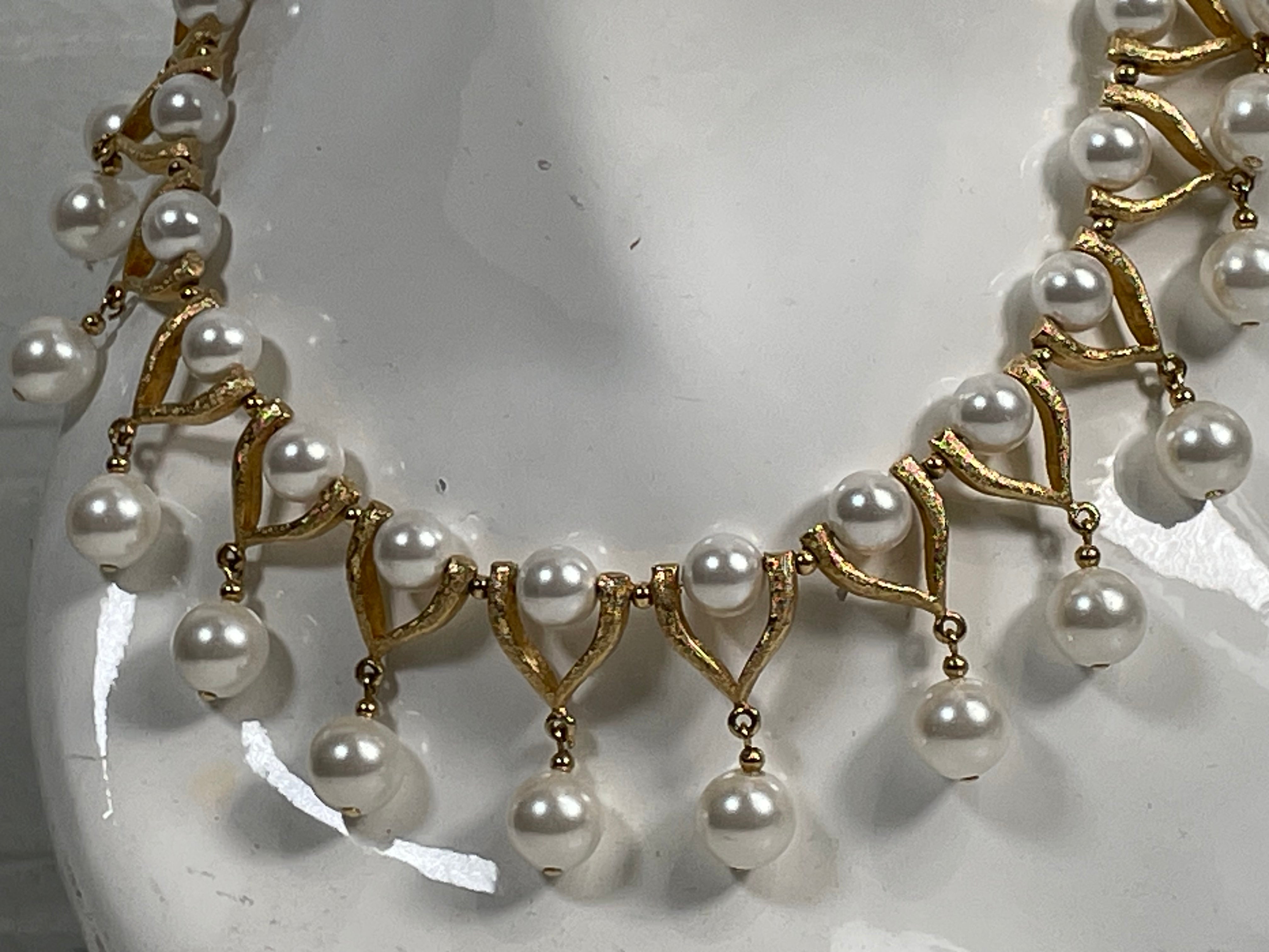 Vintage 1950s François Faux Pearl Necklace – Textured Gold Tone Fringe