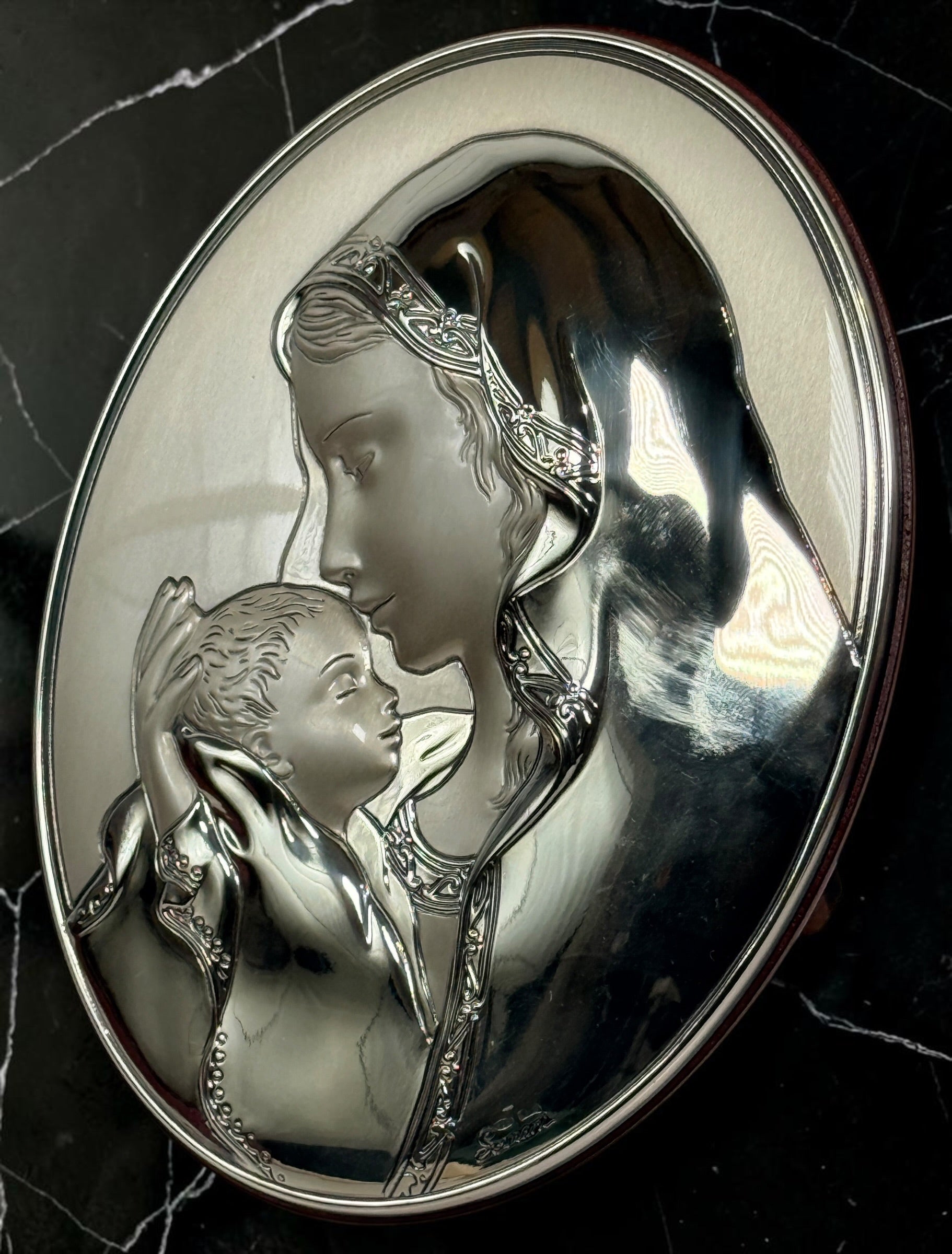 Sovrani Madonna and Child 925 silver overlay plaque made in Italy. Religious wall or tabletop display with original box and pouch included.