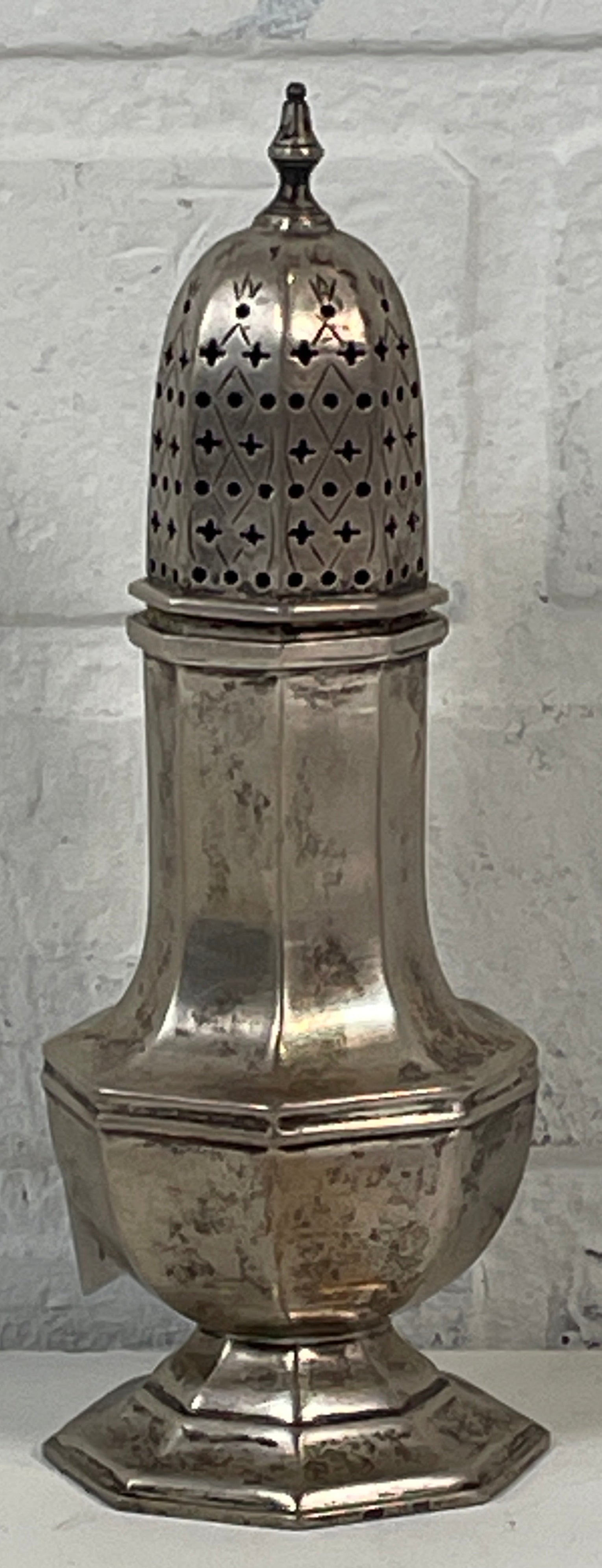 1937 English Sterling Silver Sugar Caster (Muffineer) – Edward Viner, Sheffield