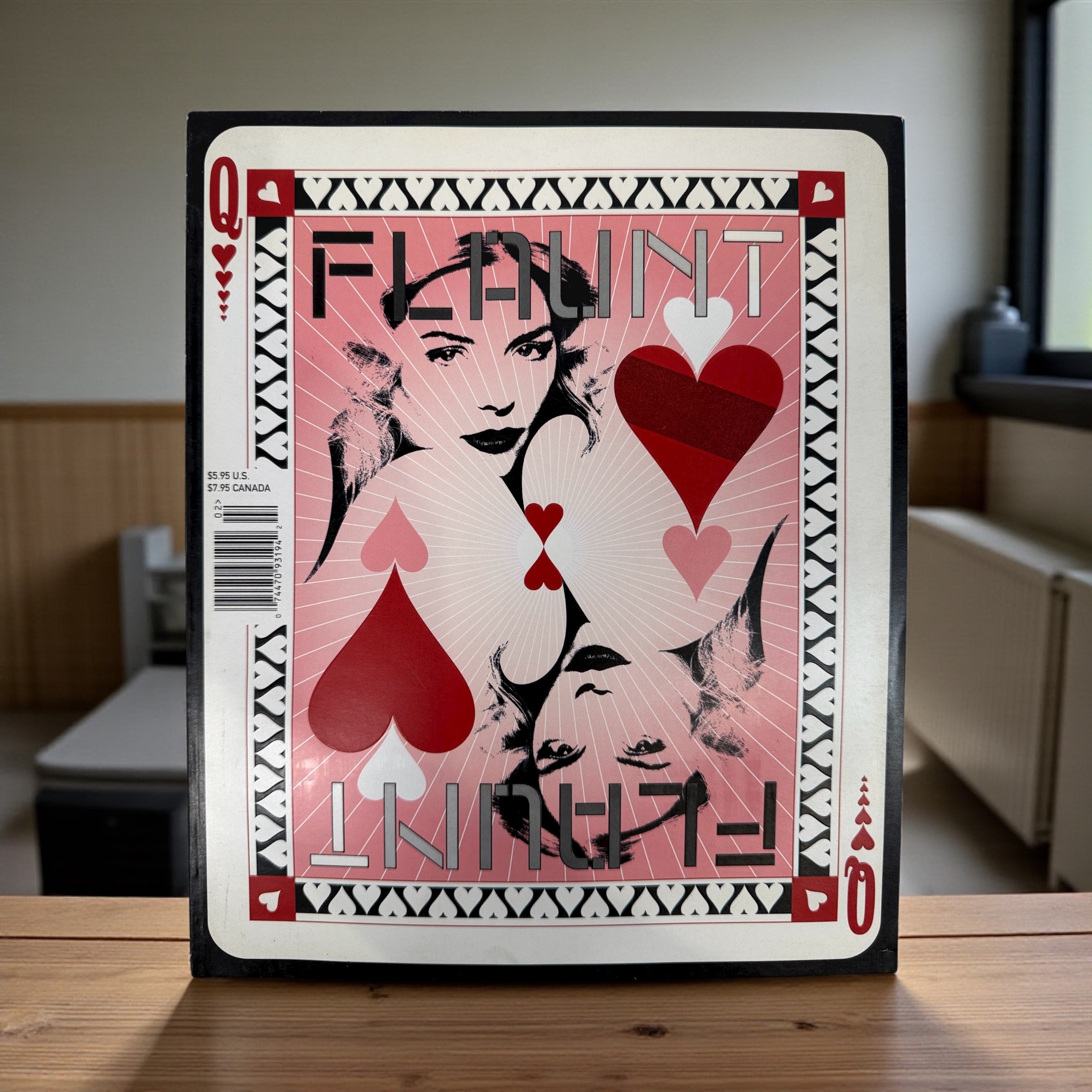 Flaunt Magazine February 2002 James King Men’s Issue. Bold Queen of Hearts cover, VG condition, culture and fashion features. Collectible early 2000s Flaunt.