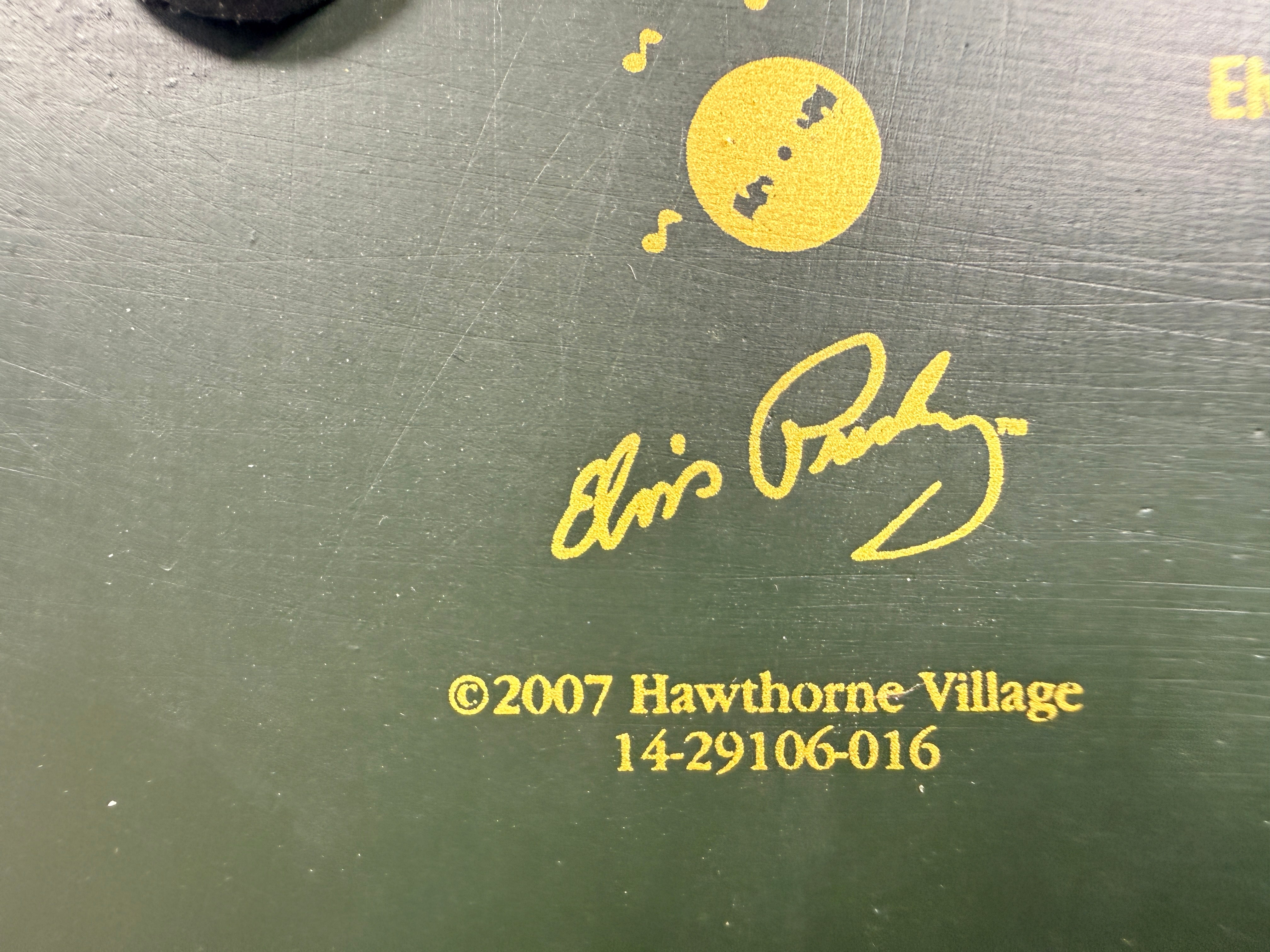 Retired 2007 Hawthorne Village Elvis Presley Blue Moon Nite Club from the Rock ‘n’ Roll Holiday Village collection. Light cord not included.