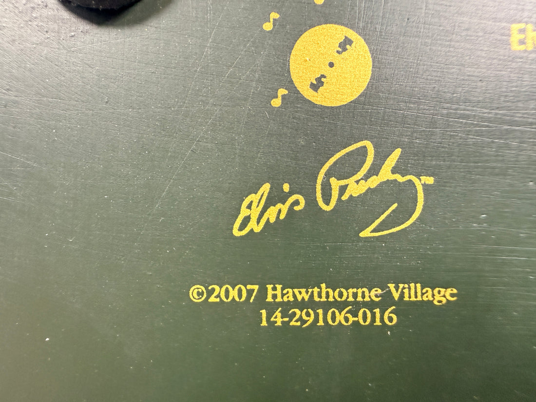 Retired 2007 Hawthorne Village Elvis Presley Blue Moon Nite Club from the Rock ‘n’ Roll Holiday Village collection. Light cord not included.