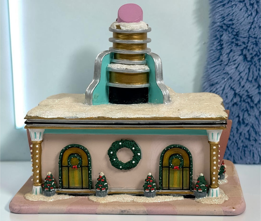 Retired 2010 Hawthorne Village “Treat Me Nice” Salon &amp; Spa from the Elvis Presley Rock ‘n’ Roll Holiday Village Collection. Light cord not included.