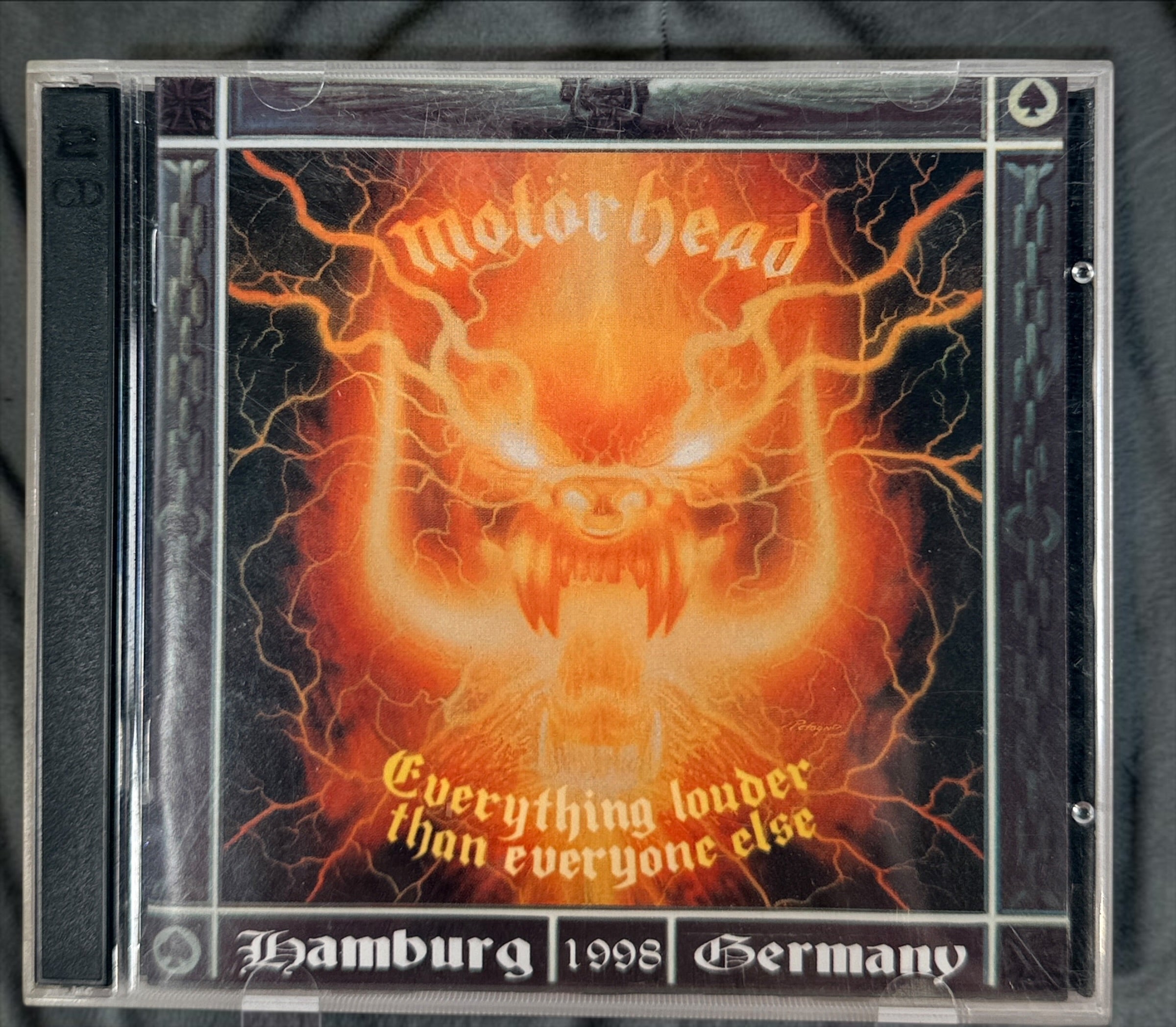 Original 1999 Motörhead&nbsp;Everything Louder Than Everyone Else 2-CD live album featuring Lemmy. Complete BMG Direct Canada edition with original artwork.
