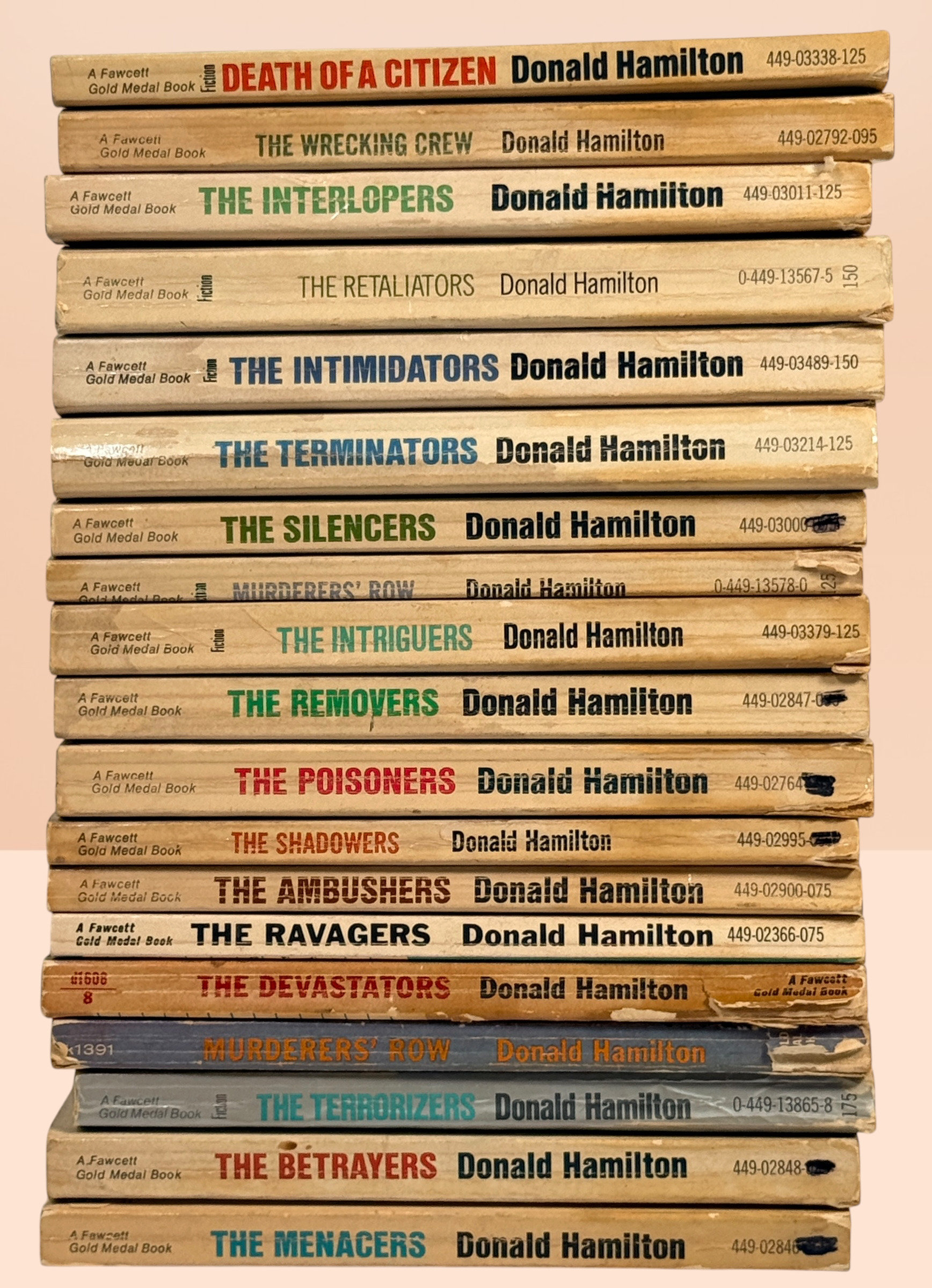 Donald Hamilton MATT HELM Lot n°1 à 18 Série Complète Vintage Fawcett Gold Medal PB