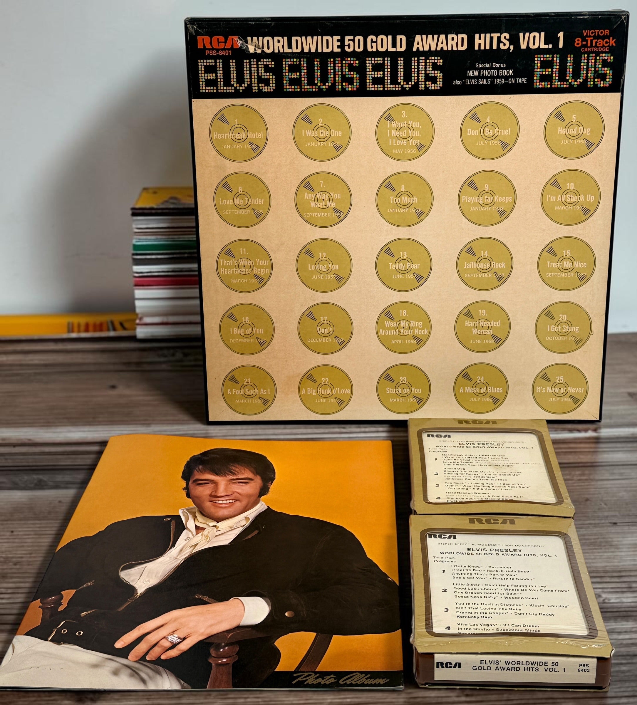 Elvis Presley, Worldwide 50 Gold Award Hits, Vol. 1 RCA 8-Track