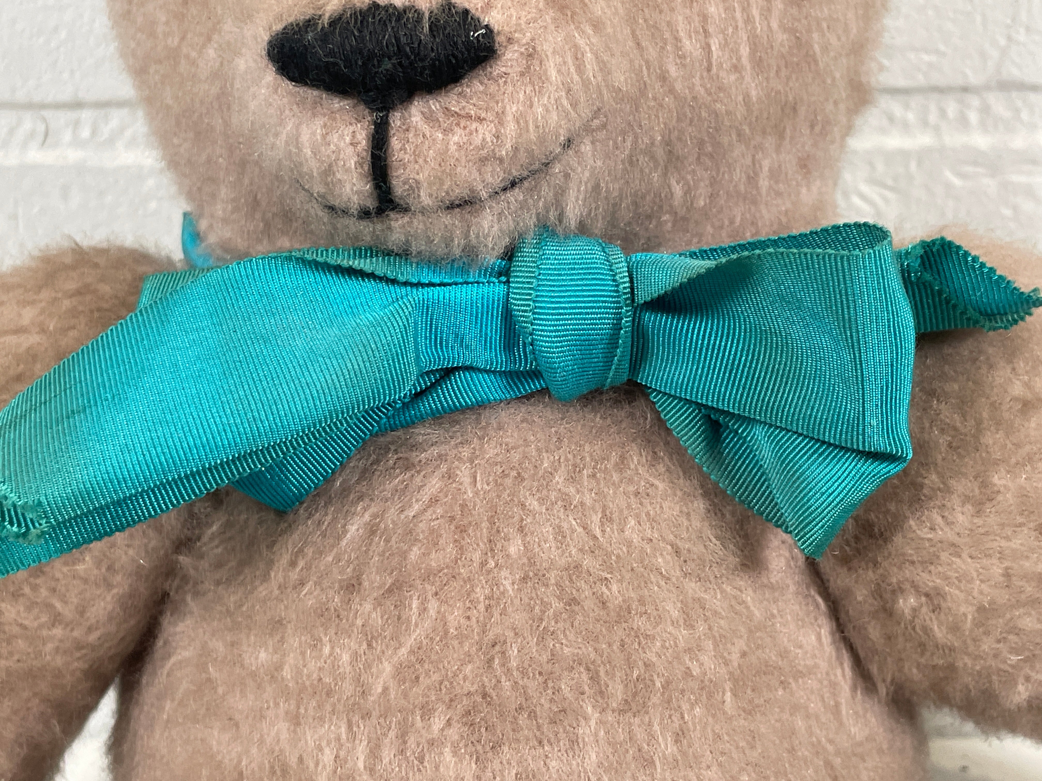 Vintage Handmade Mohair Teddy Bear with Suede Pads & Teal Bow – Jointed Limbs