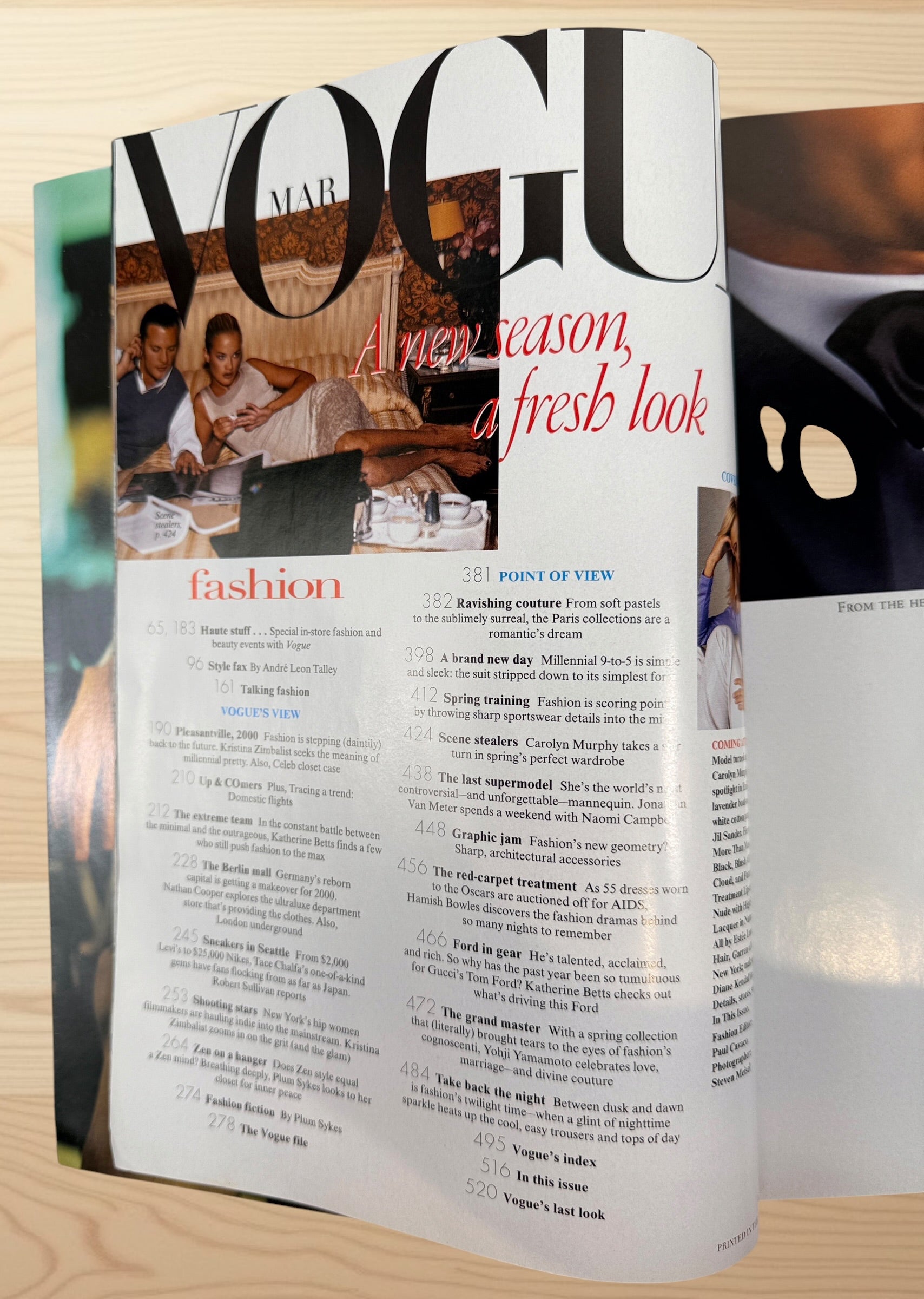 Original March 1999 Vogue Magazine featuring Carolyn Murphy, Naomi Campbell, Arthur Elgort editorials, Gucci fashion, and over 520 pages of iconic Y2K-era style.
