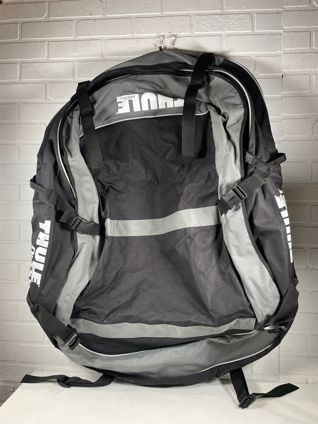 Thule Quest Soft Rooftop Cargo Bag – 13 cu ft, Collapsible, 600D Nylon