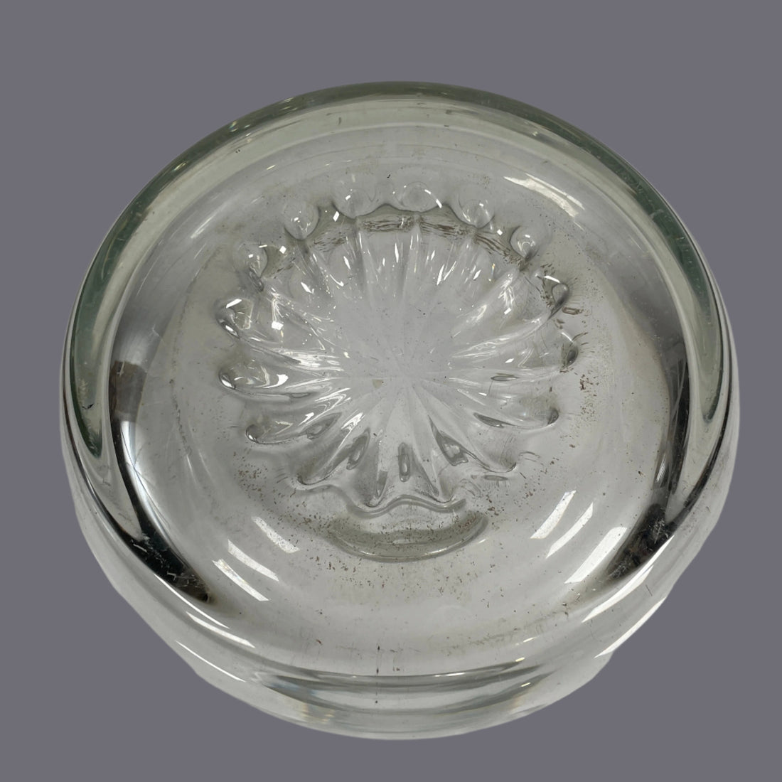 Vintage Crystal Wine Decanter with Stopper – Starburst Base, Mid-Century Modern