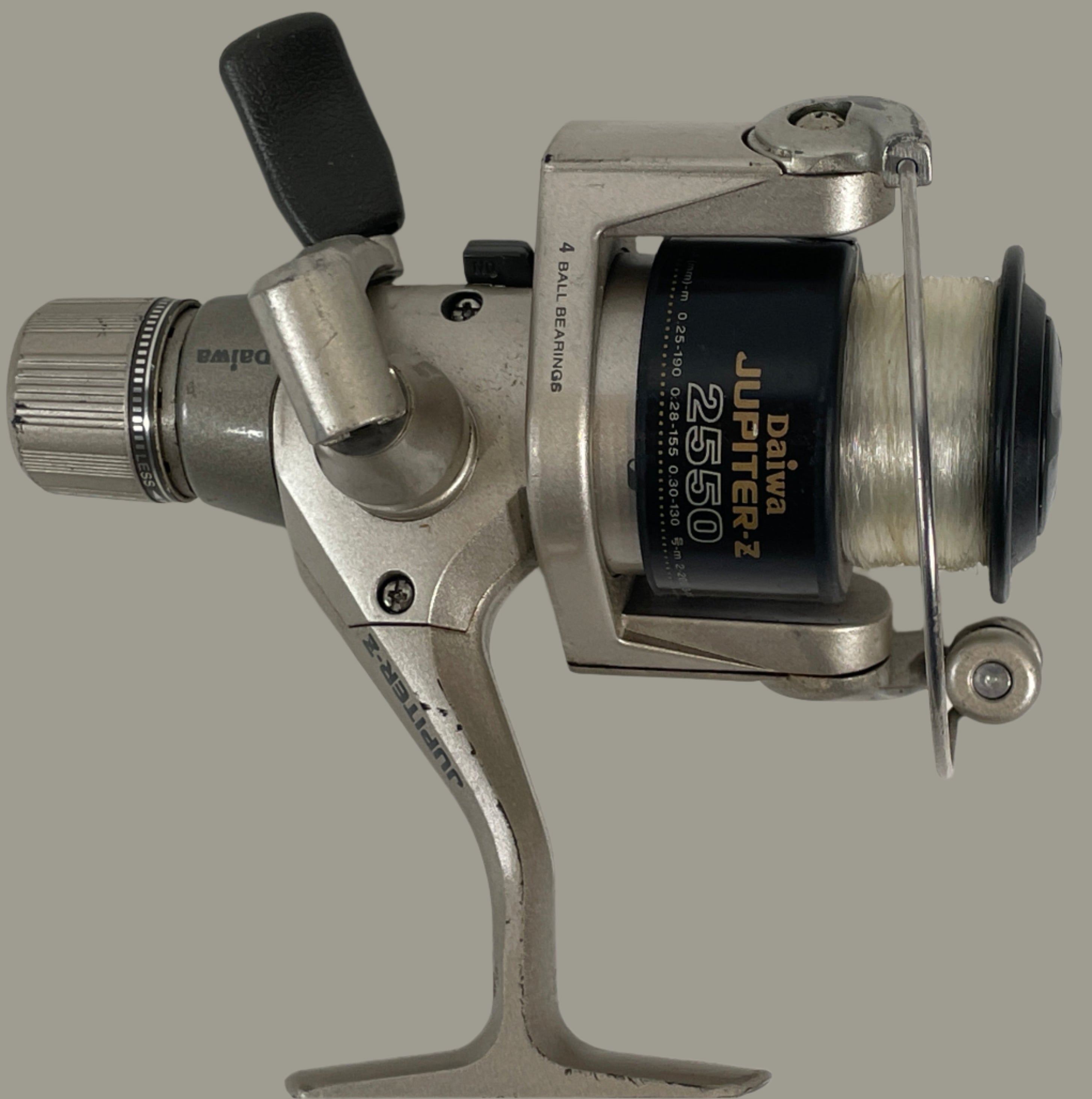 Vintage Daiwa Jupiter‑Z 2550 Spinning Reel – Reliable Twist Buster