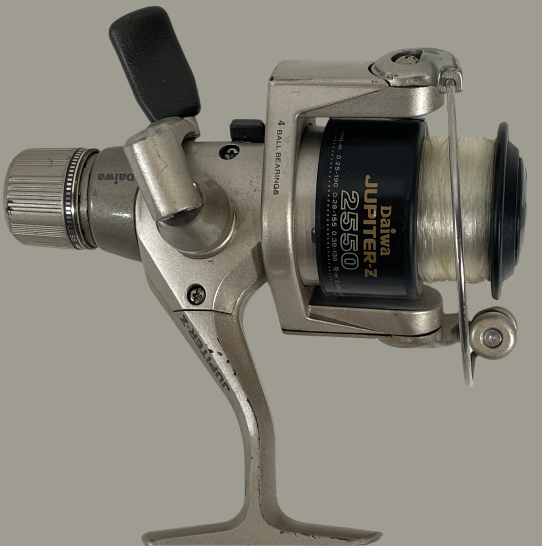 Vintage Daiwa Jupiter‑Z 2550 Spinning Reel – Reliable Twist Buster