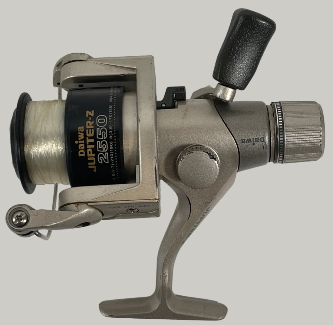 Vintage Daiwa Jupiter‑Z 2550 Spinning Reel – Reliable Twist Buster
