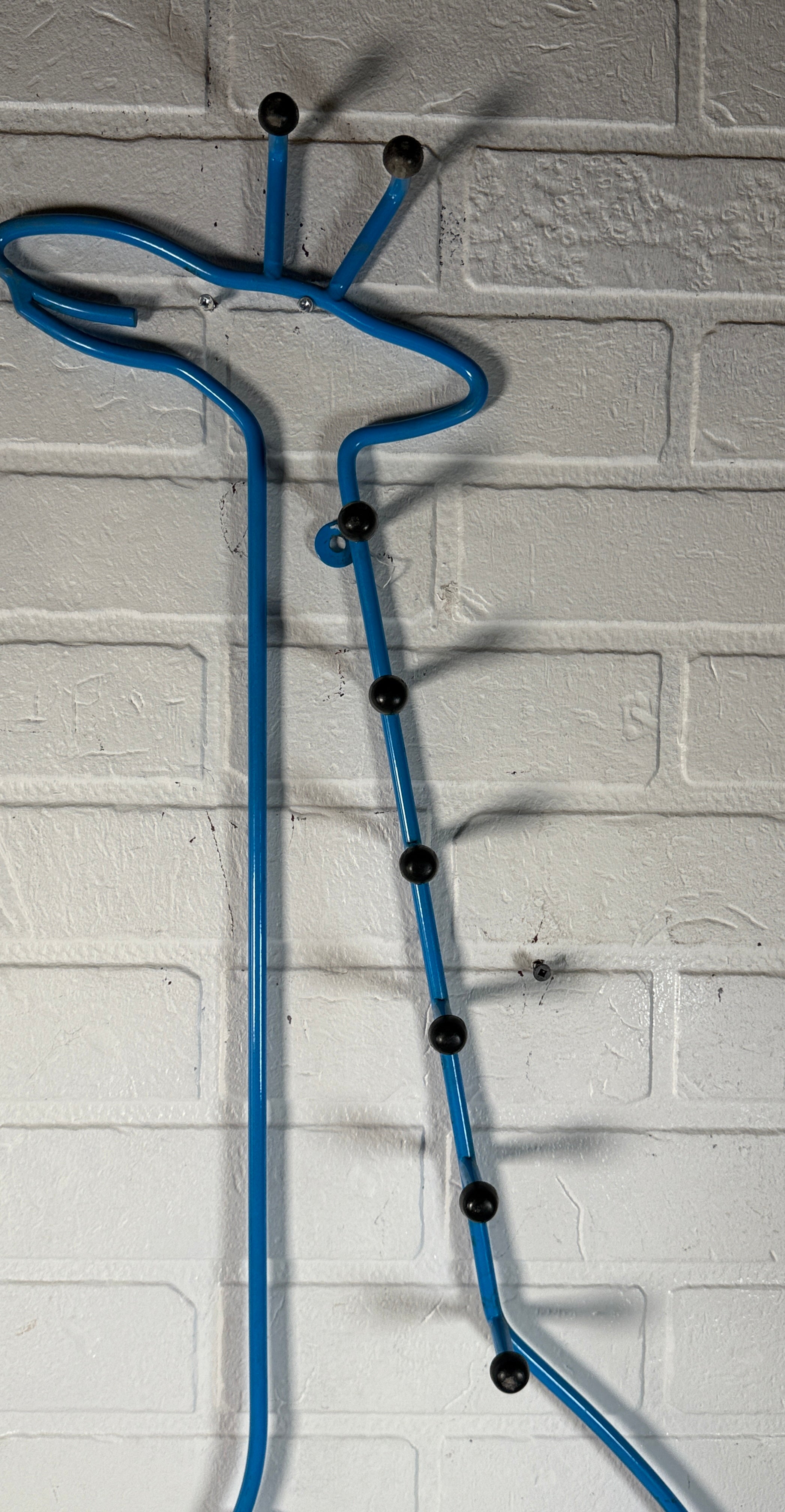 Vintage IKEA SPRALLIG blue metal giraffe wall coat rack from the 1990s. Fun décor piece, sturdy design, collectible. Ships from Canada.