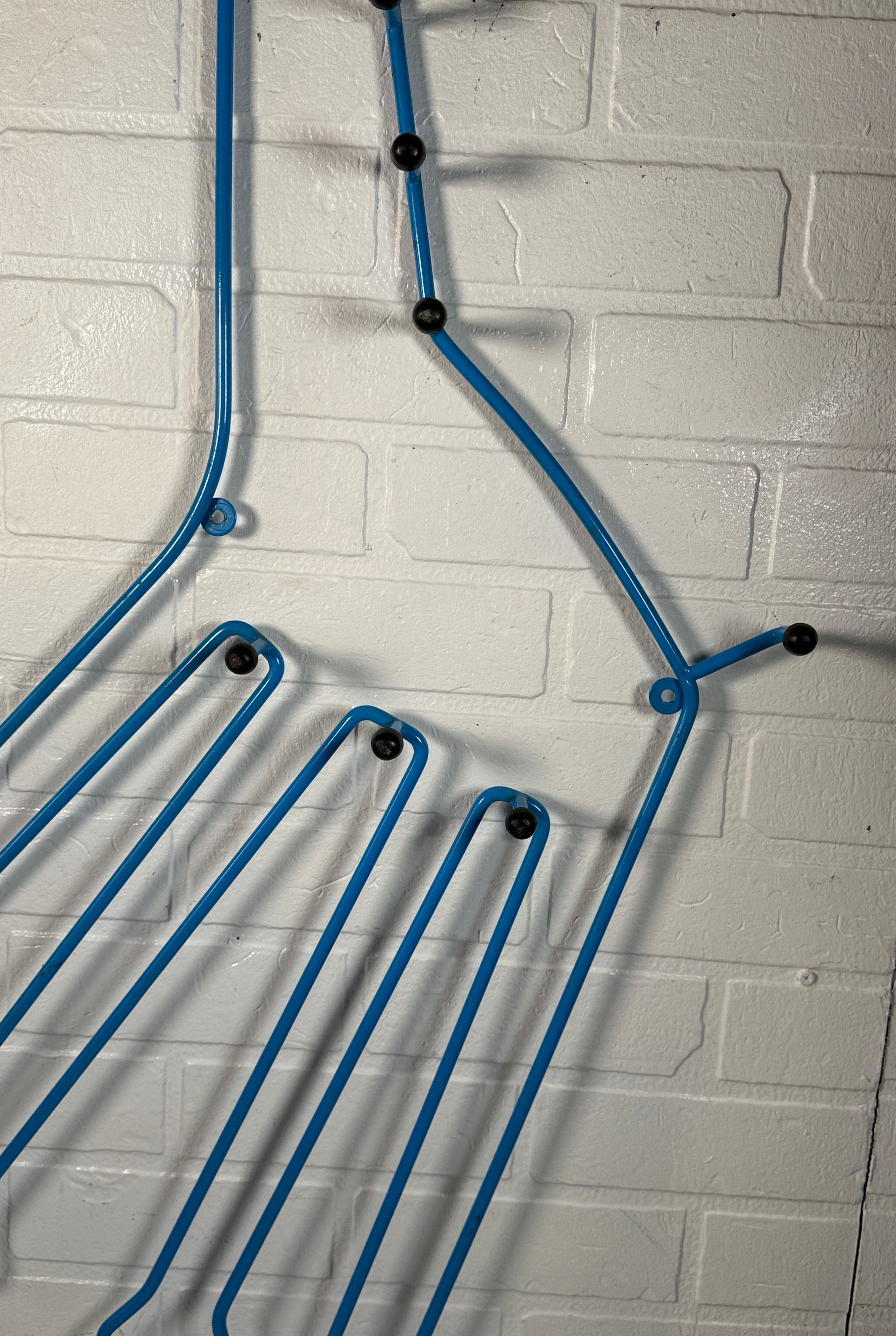 Vintage IKEA SPRALLIG Giraffe Wall Coat Rack – Blue Metal – 1990s