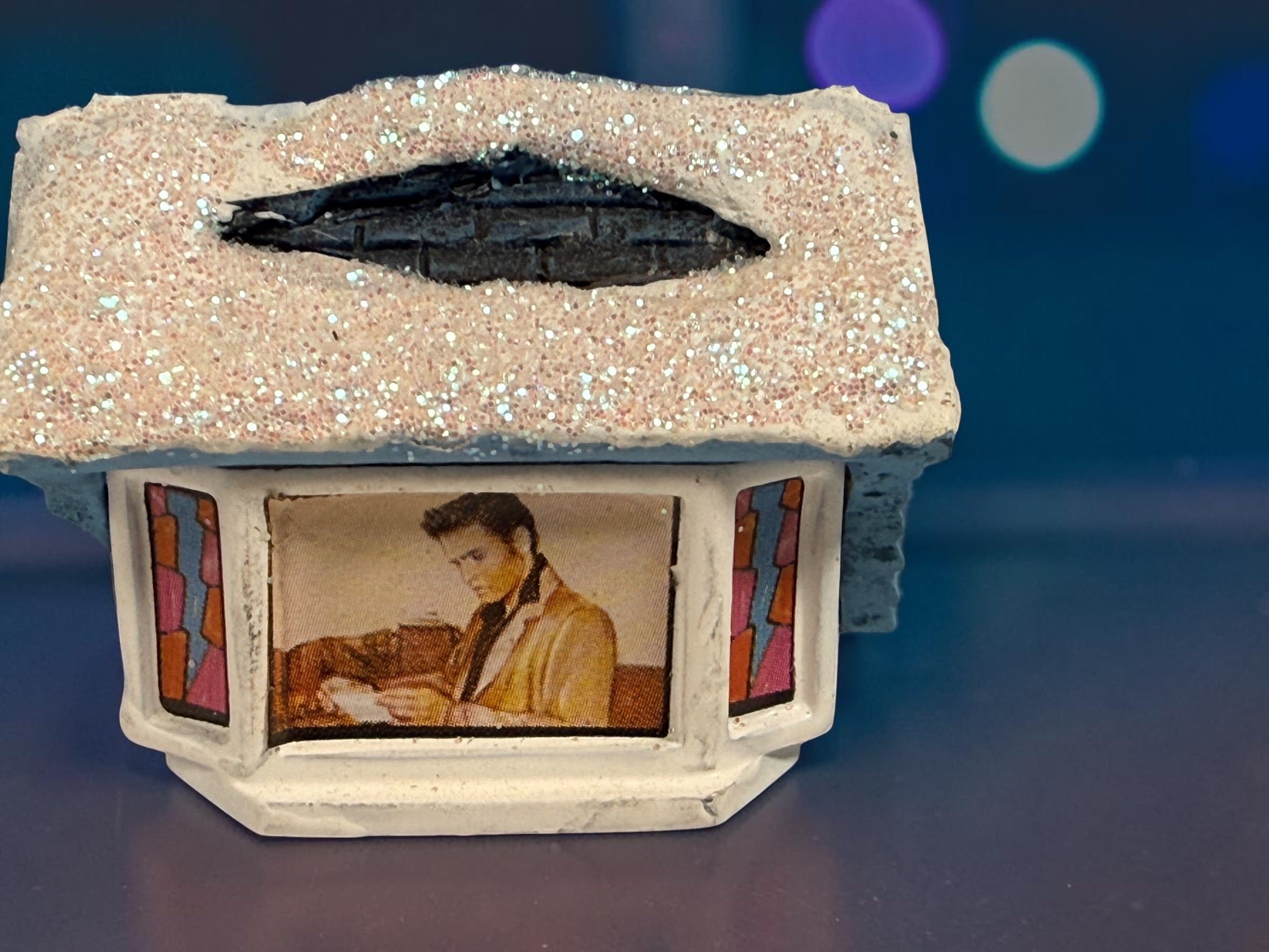 2005 Elvis Presley Chapel of Love – Hawthorne Village
