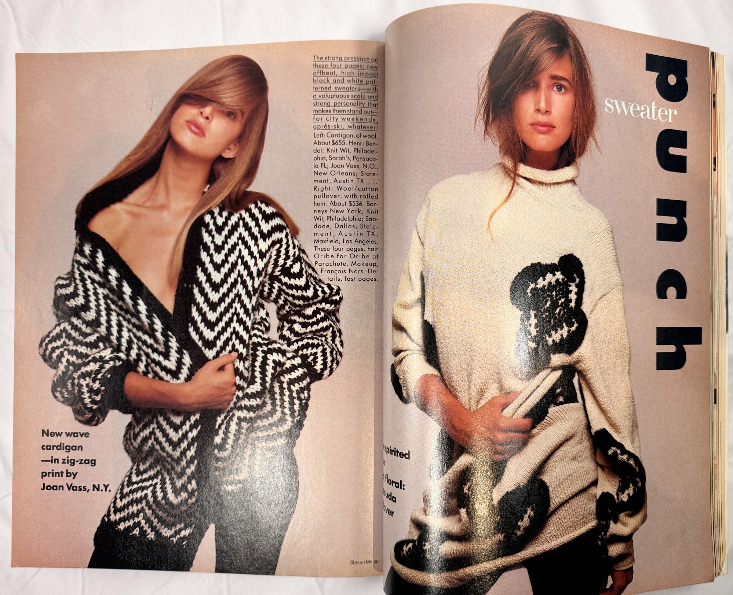 Vintage Vogue October 1986 featuring Cindy Crawford by Richard Avedon, with iconic 1980s fashion, supermodels and photography. Collector issue.