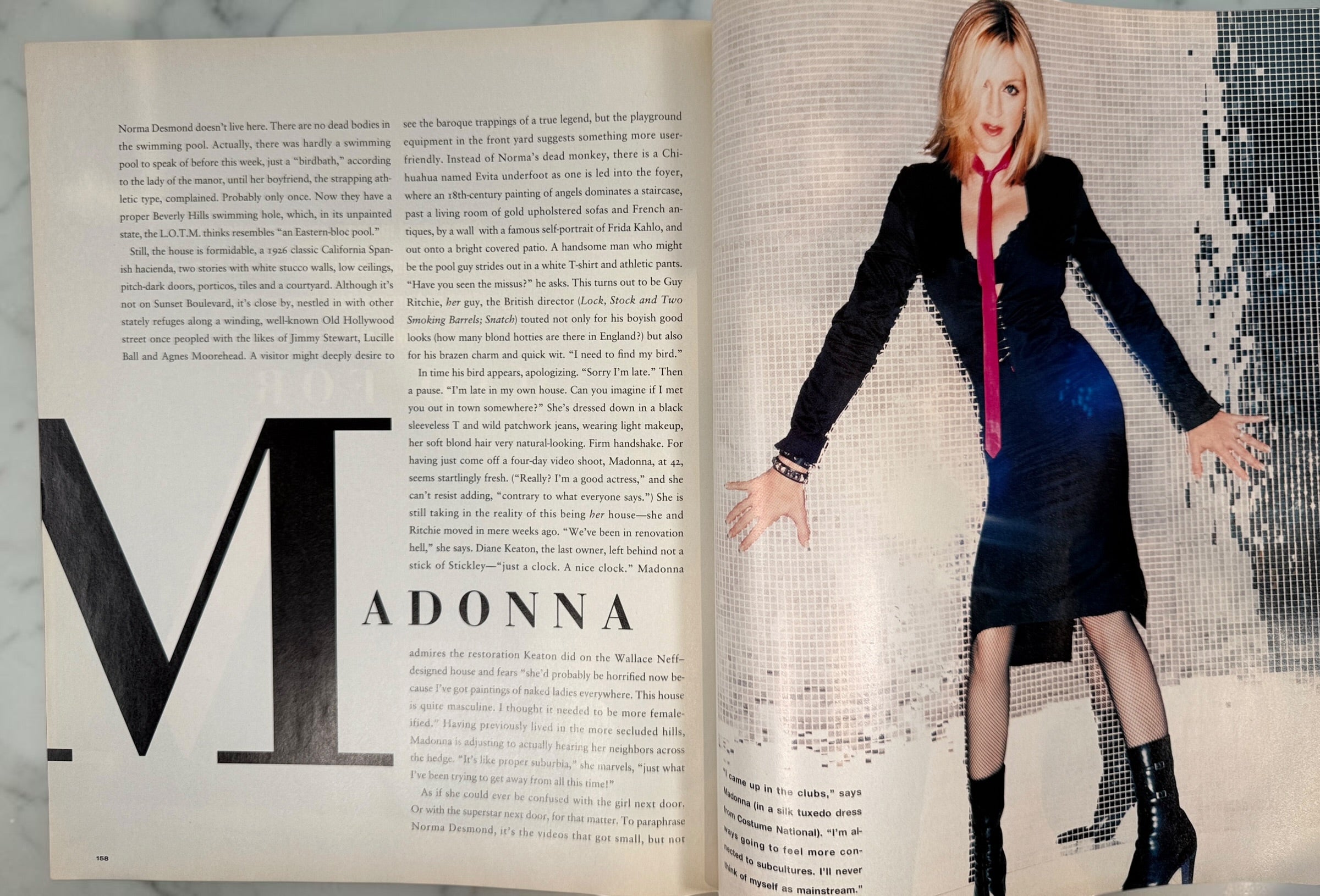 Shop InStyle January 2001 featuring Madonna on the cover with the “Mad for Madonna” interview and photography. Original Y2K celebrity magazine.