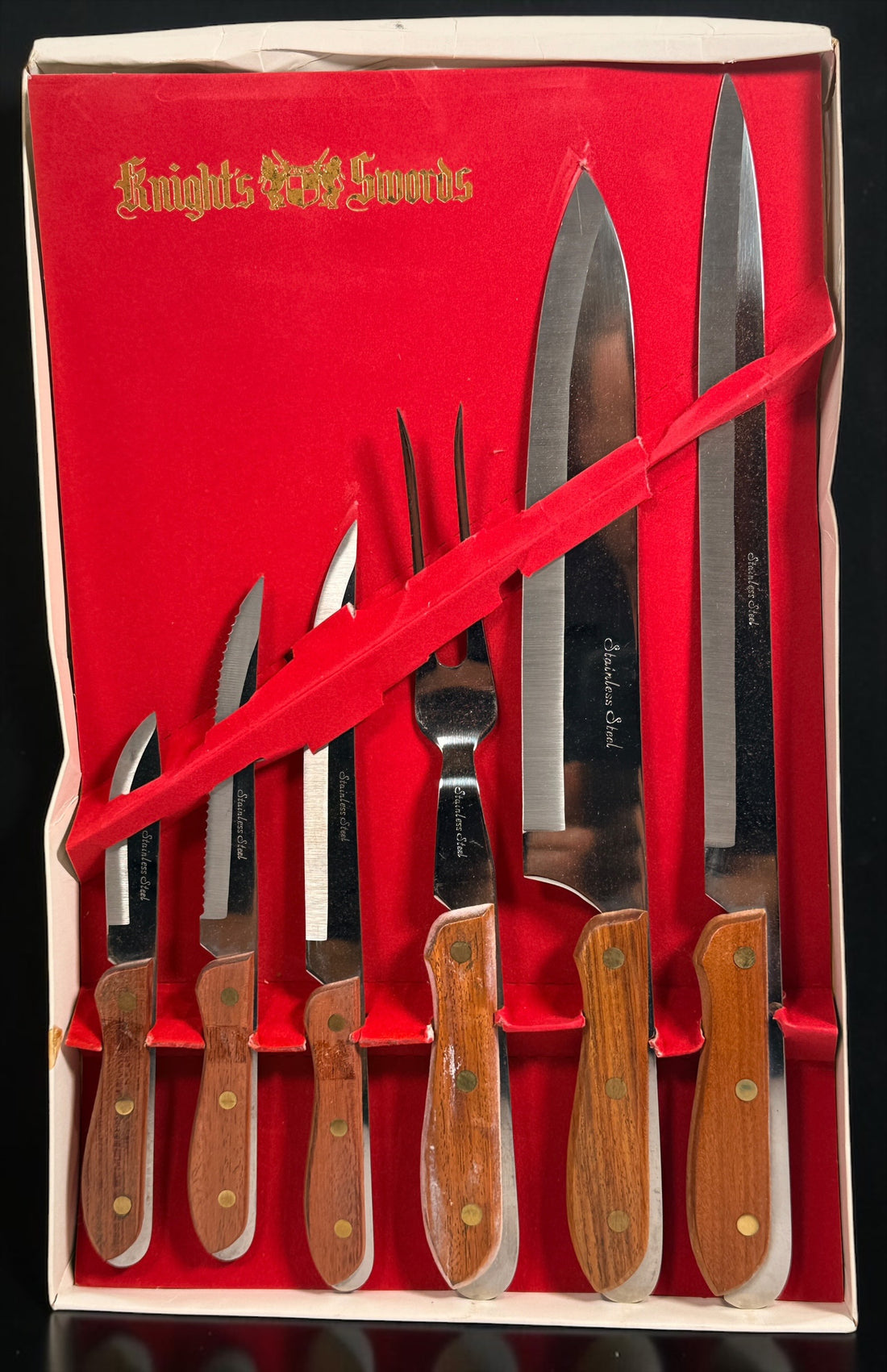 Vintage Knight’s Swords 6-piece Japanese stainless steel knife and carving set with wood handles and original red velvet presentation box.