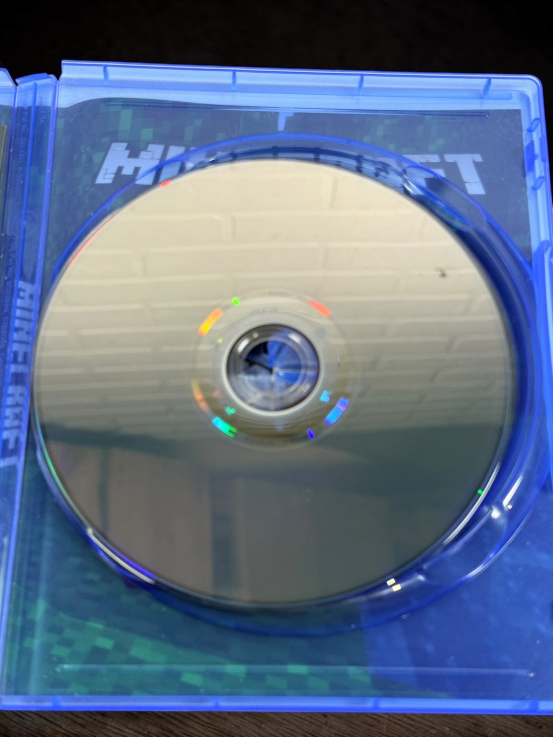 Complete Minecraft for PS4 with original case, game disc and Starter Pack insert. PS VR compatible. Very good pre-owned condition.