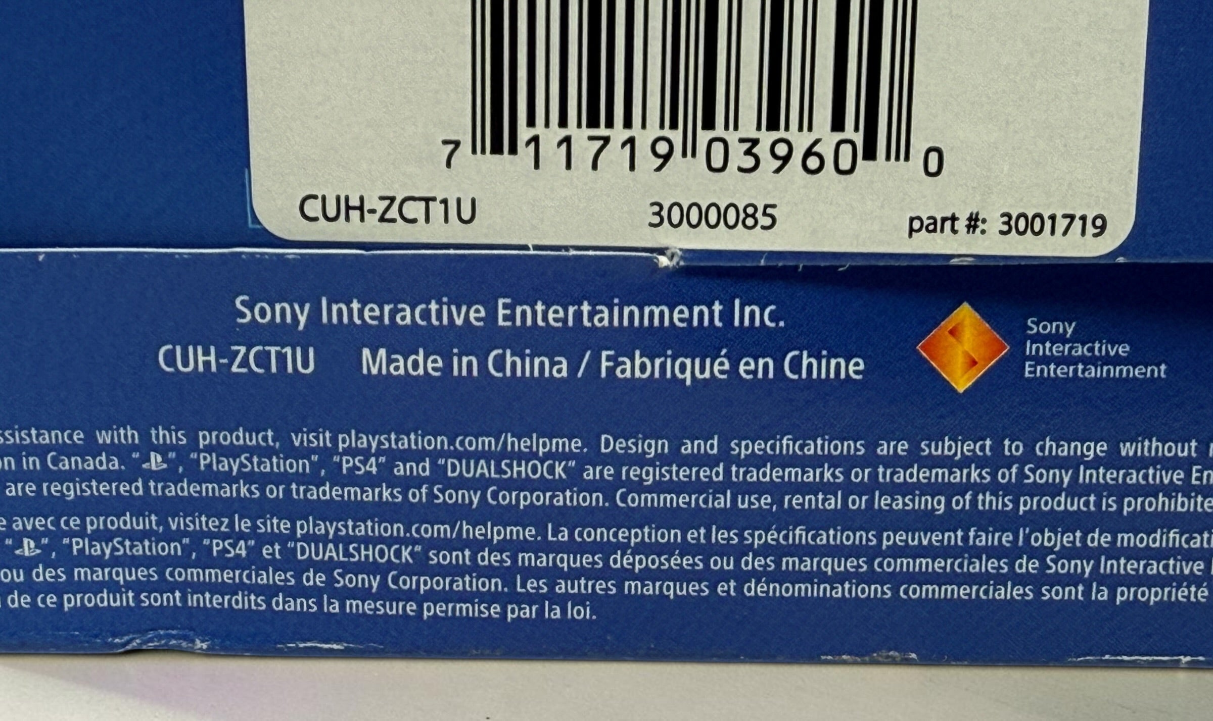 Genuine Sony DualShock 4 V2 wireless PS4 controller complete with original box and inner tray. Tested, fully functional, and ready to play.
