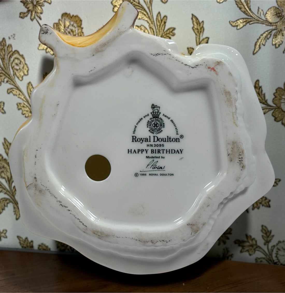 Royal Doulton, figurine de collection Happy Birthday HN3095, porcelaine anglaise, 1986