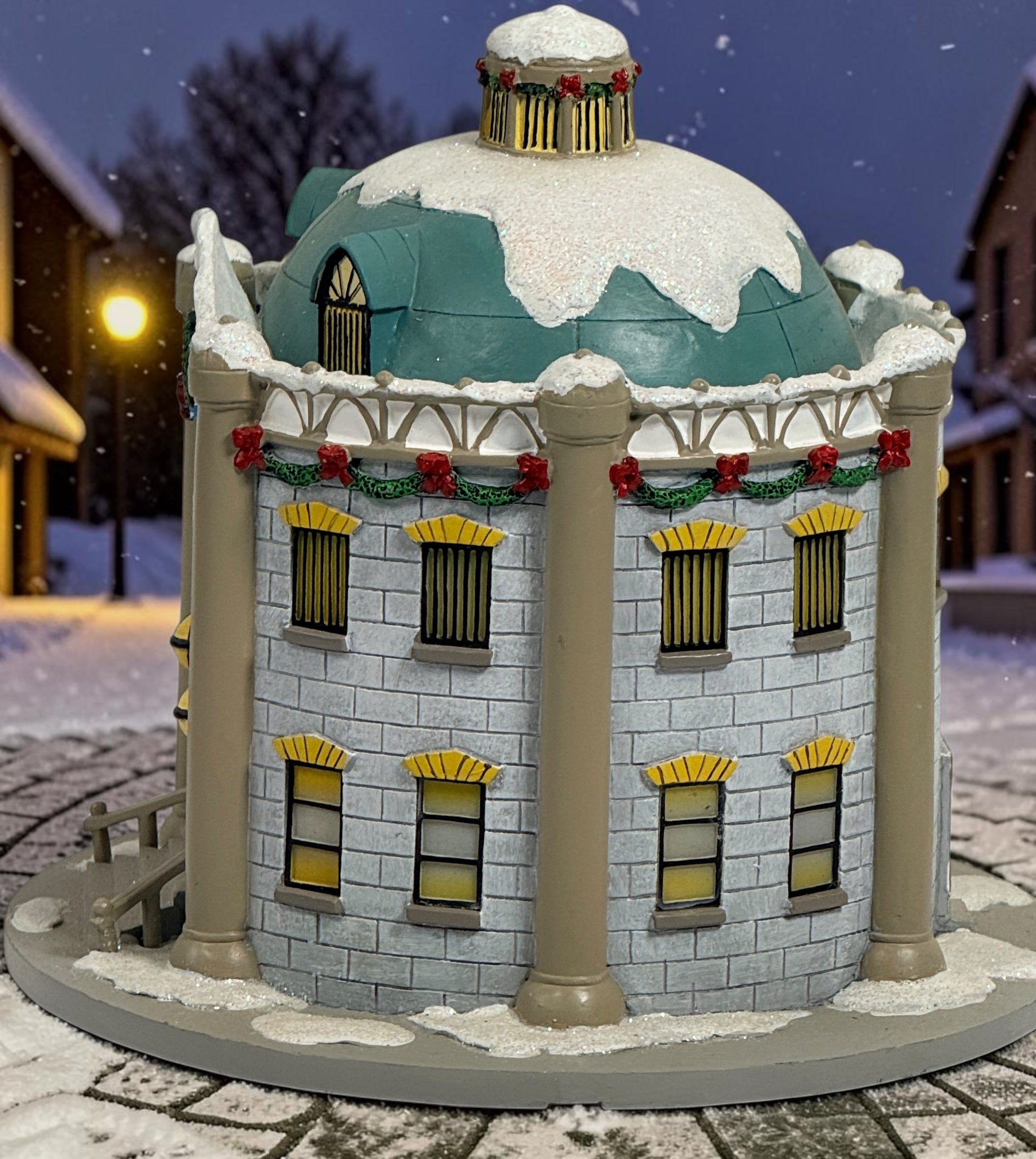 Authentic Hawthorne Village Jailhouse Rock Police Station from the Elvis Presley Rock ‘n’ Roll Holiday Village collection. Detailed hand-painted Christmas collectible sculpture.