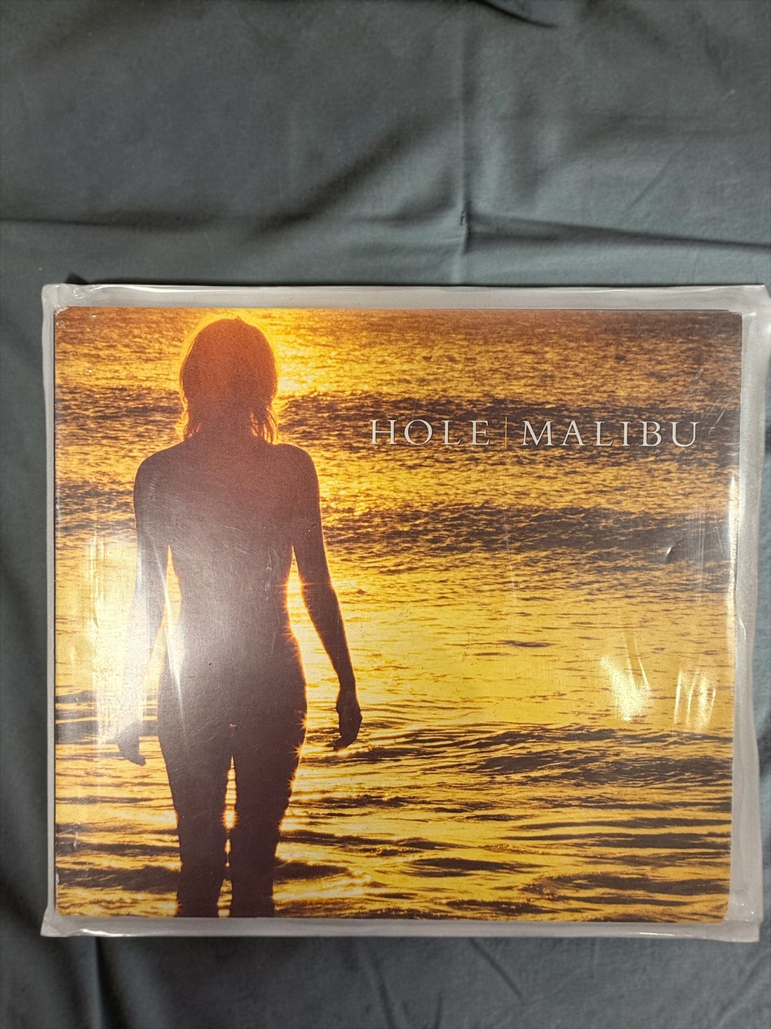 Hole Malibu 1998 UK CD single on Geffen with Celebrity Skin and Reasons to Be Beautiful live. Original 3-track alternative rock collectible.