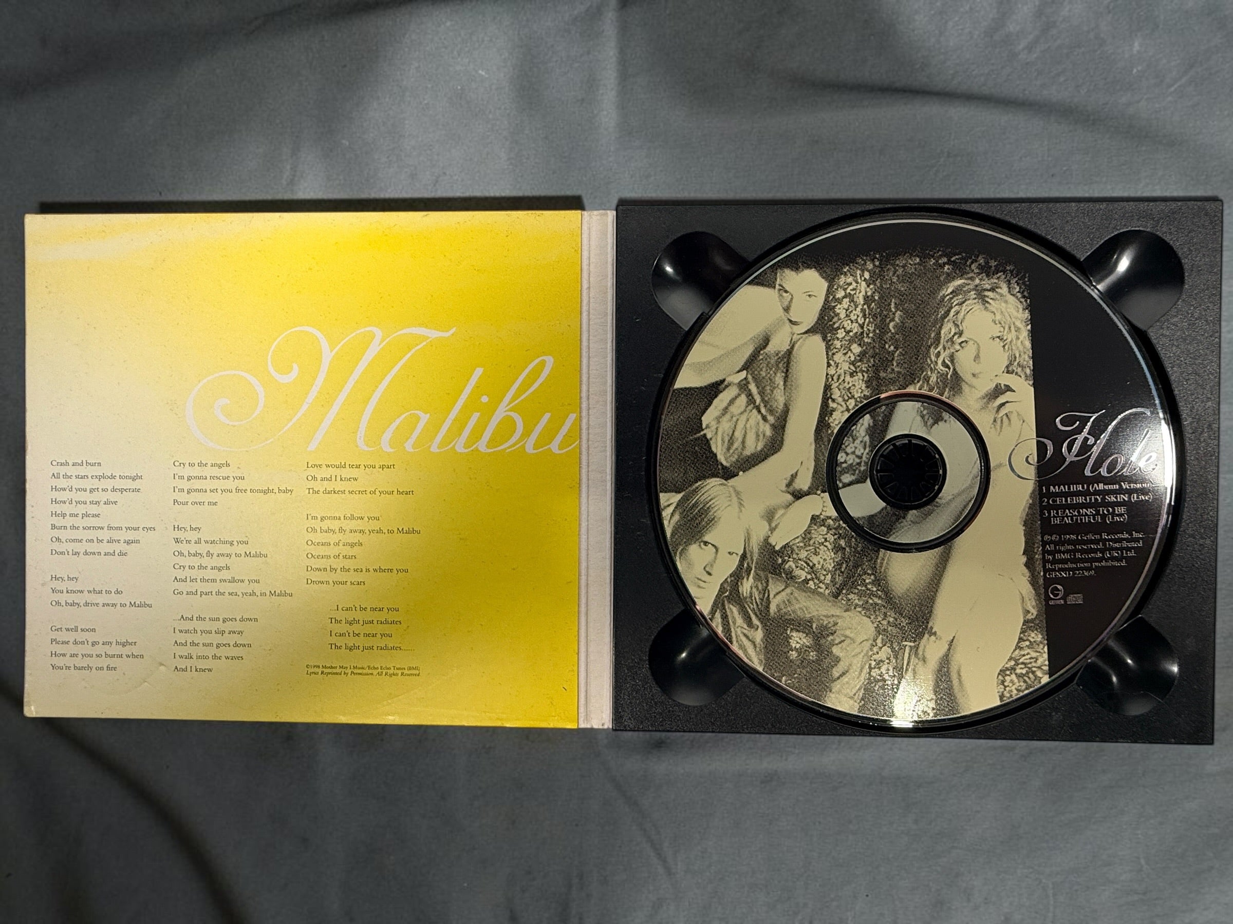 Hole Malibu 1998 UK CD single on Geffen with Celebrity Skin and Reasons to Be Beautiful live. Original 3-track alternative rock collectible.