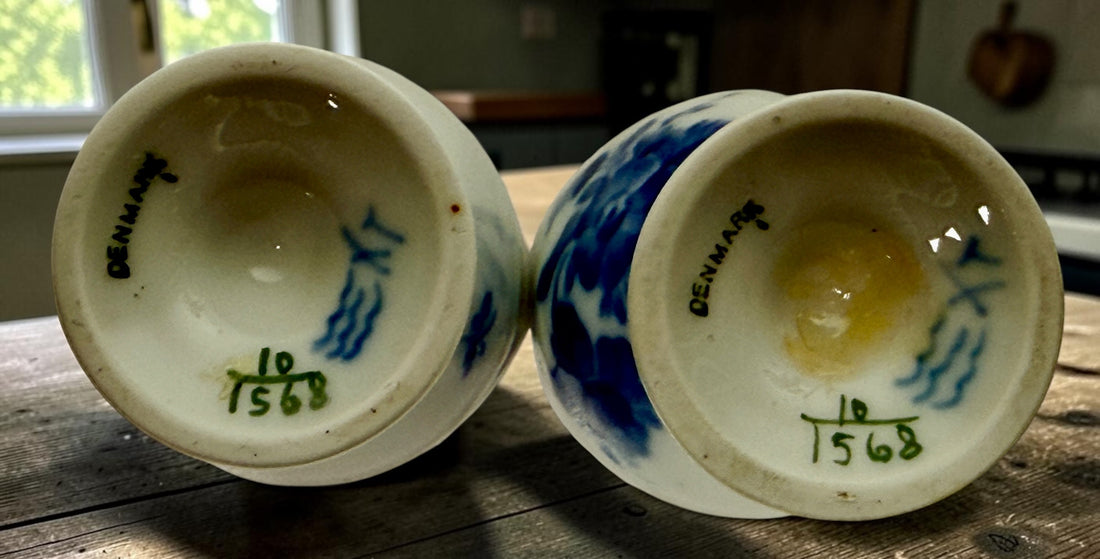 Vintage Royal Copenhagen Blue Flower 10/1568 porcelain egg cups, matching pair with hand-painted cobalt floral decoration, made in Denmark.