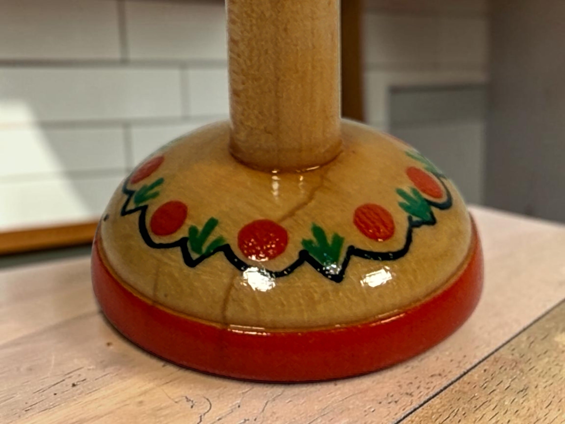 Vintage Hungarian folk art wooden miniature jug trees, pair with 8 hand-painted wooden vessels and colorful floral decoration. Unique vintage decor.