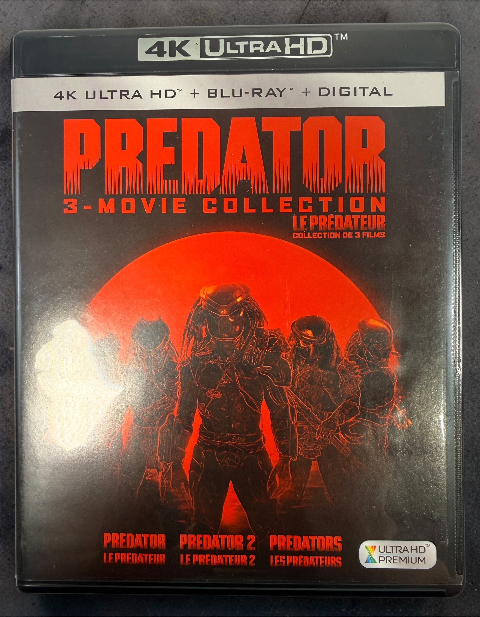 Predator 3-Movie Collection with Predator, Predator 2 &amp; Predators. Complete 6-disc 4K UHD + Blu-ray set with original bilingual slipcover.
