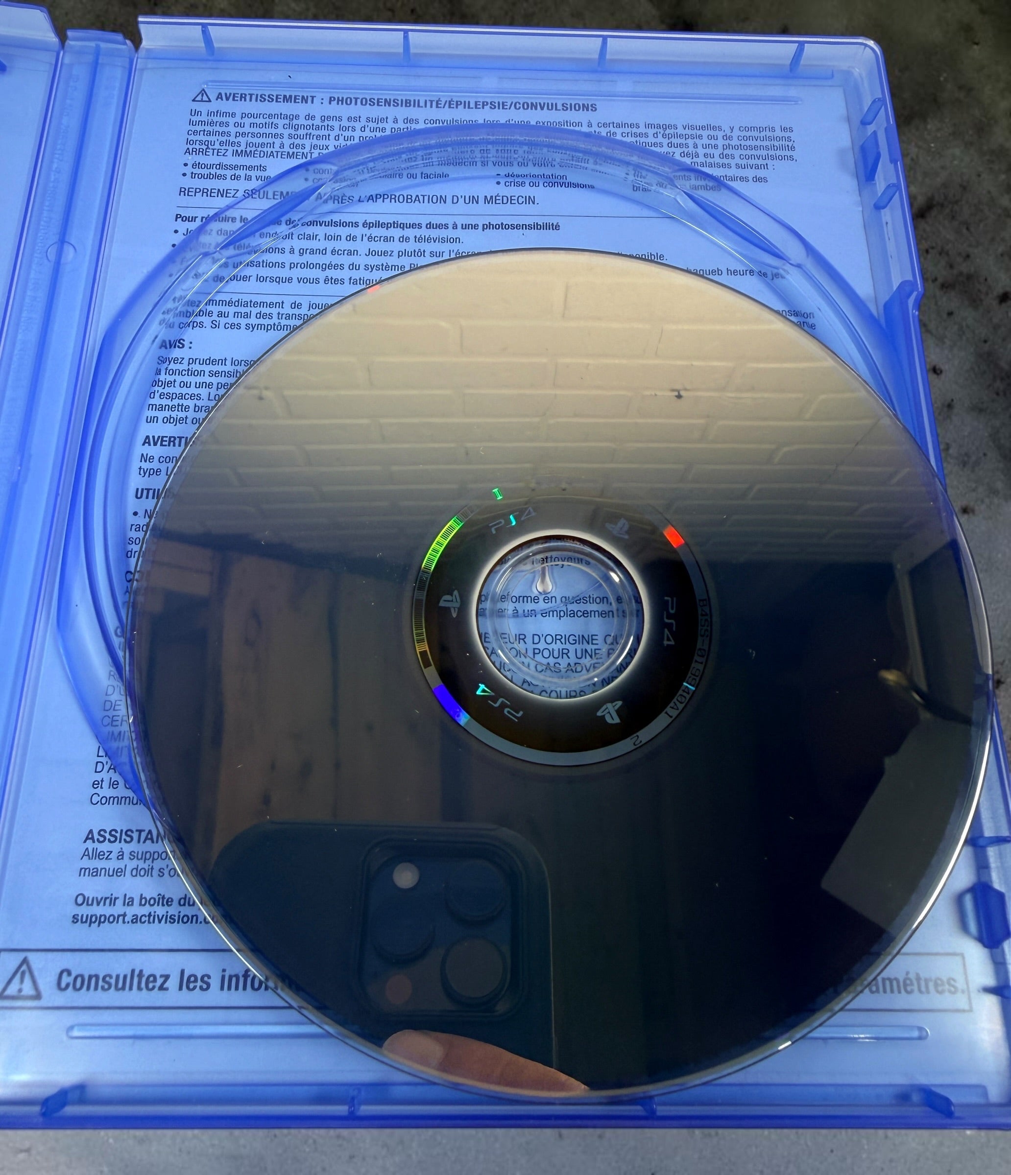 Rare Deadpool PS4 physical edition from Activision and High Moon Studios. 2015 Marvel action game with original case and disc.