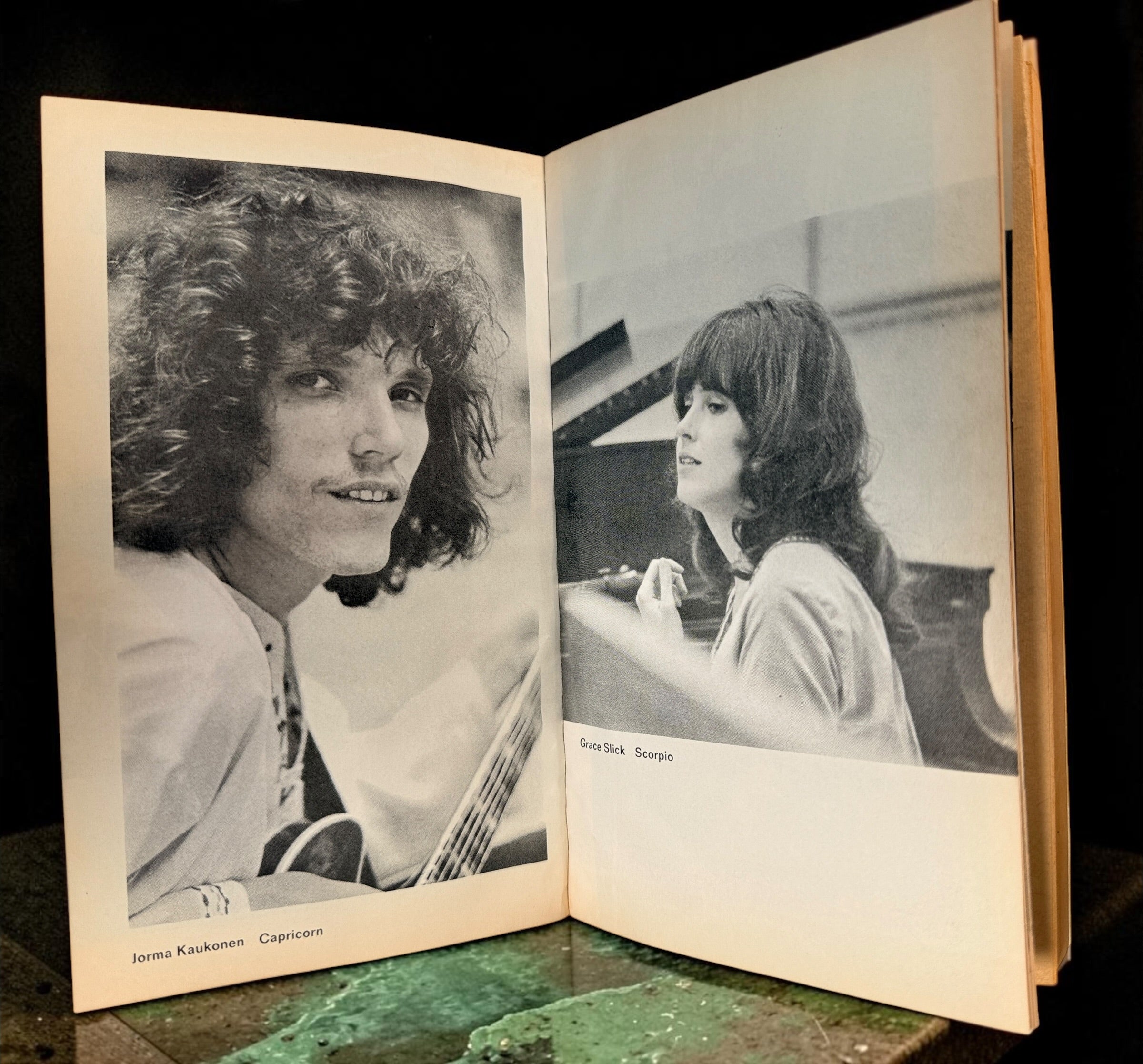 Vintage 1969 Ralph J. Gleason Jefferson Airplane and San Francisco Sound paperback featuring Grateful Dead, Bill Graham and the psychedelic rock scene.