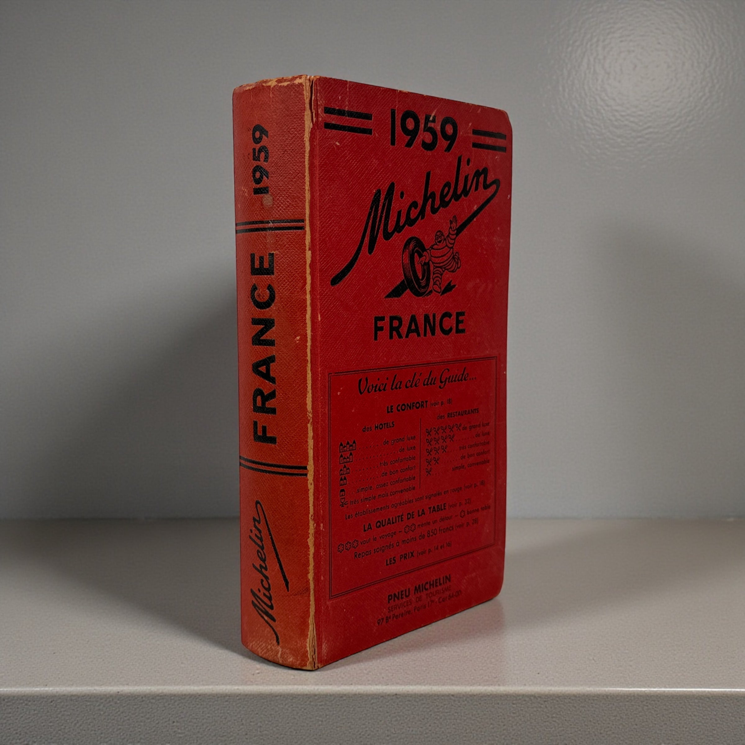 1959 Michelin Guide France – Red Touring & Restaurant Book