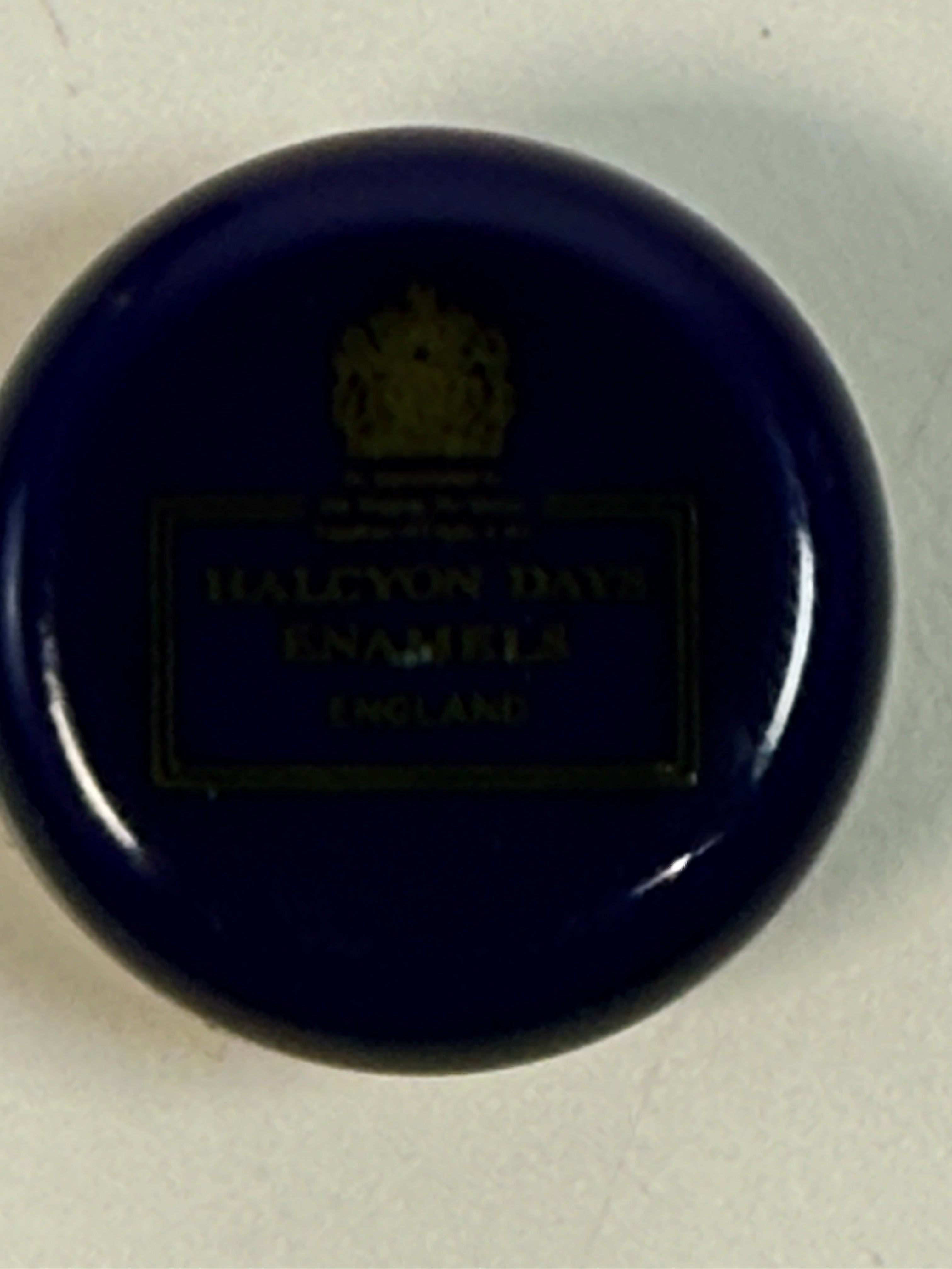 Halcyon Days Jewel House Tower of London enamel box – view 9