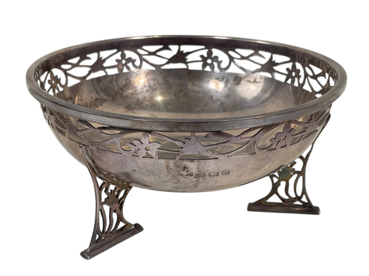 Antique 1914 L&S Sterling Silver Bowl – Flower Design, Pierced Buttress Feet, Birmingham Hallmarks