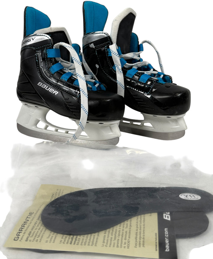 Bauer Prodigy Youth Ice Hockey Skates – Size Y11 – Used