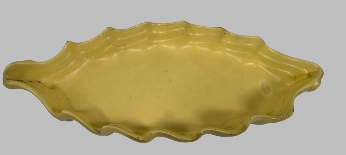 Jardinière en poterie Haeger du milieu du siècle – Bordure ondulée jaune 3343 USA